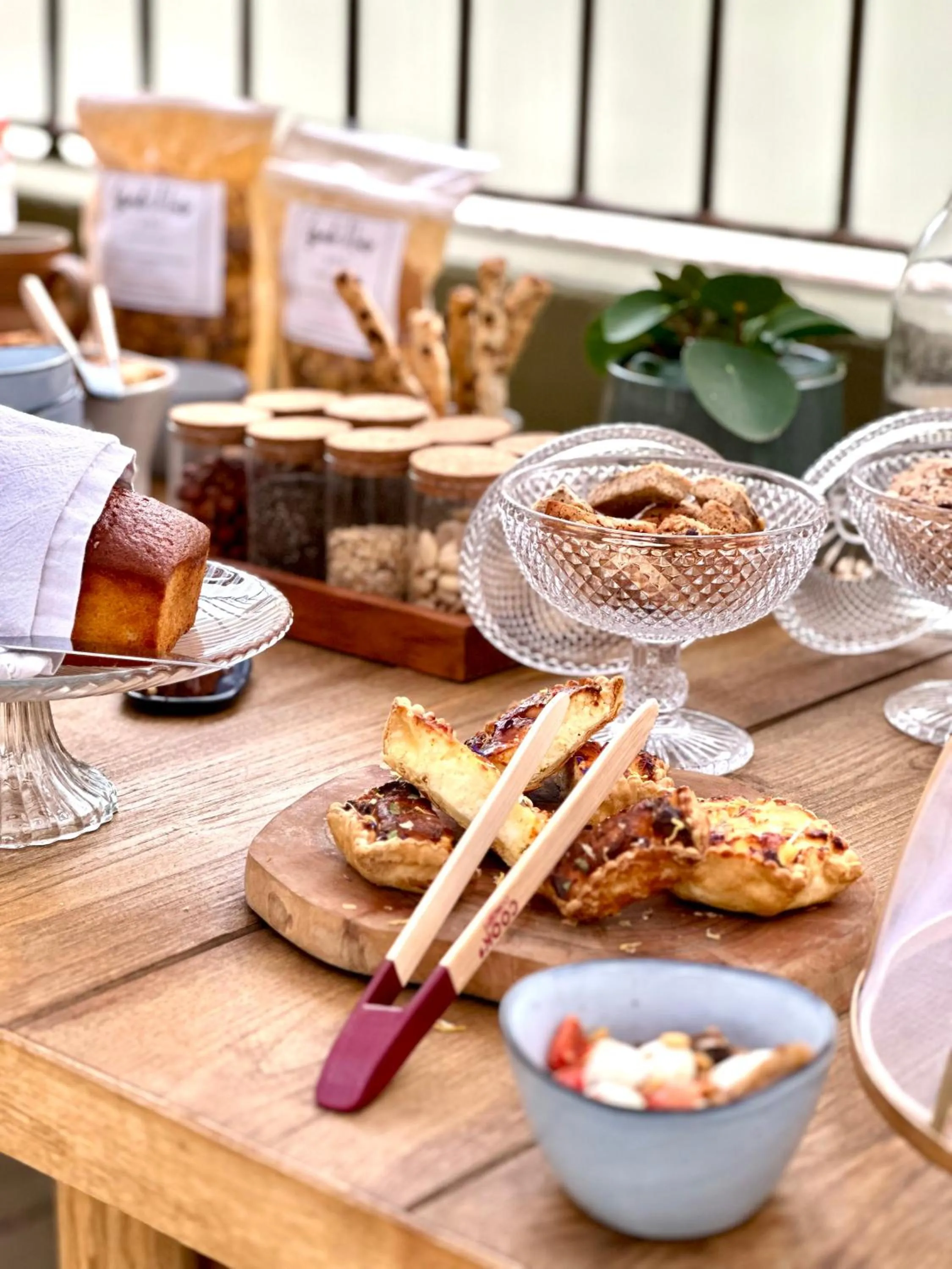 Buffet breakfast in Hôtel Palombaggia