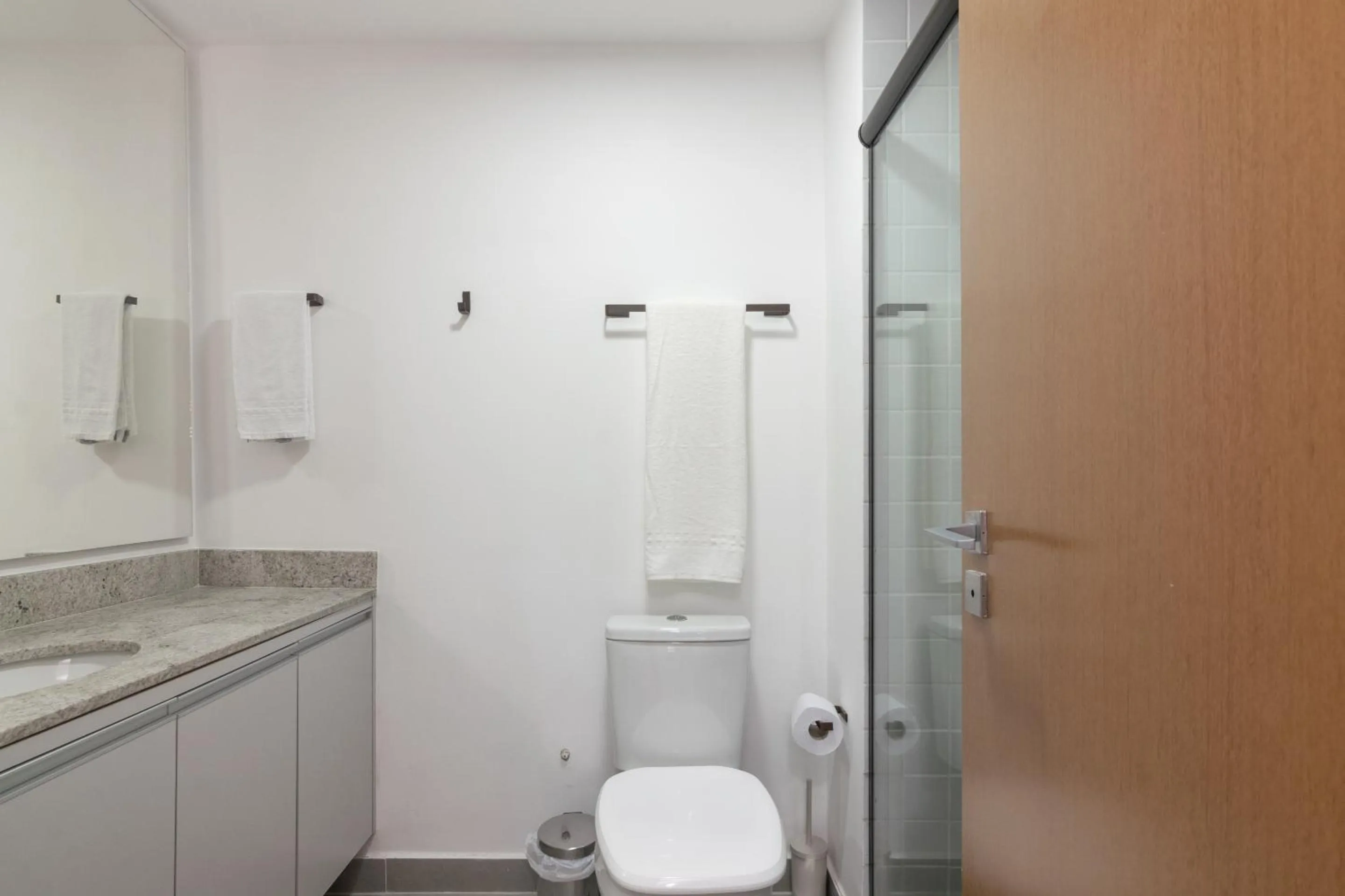 Bathroom in 360 Rio Santos Dumont