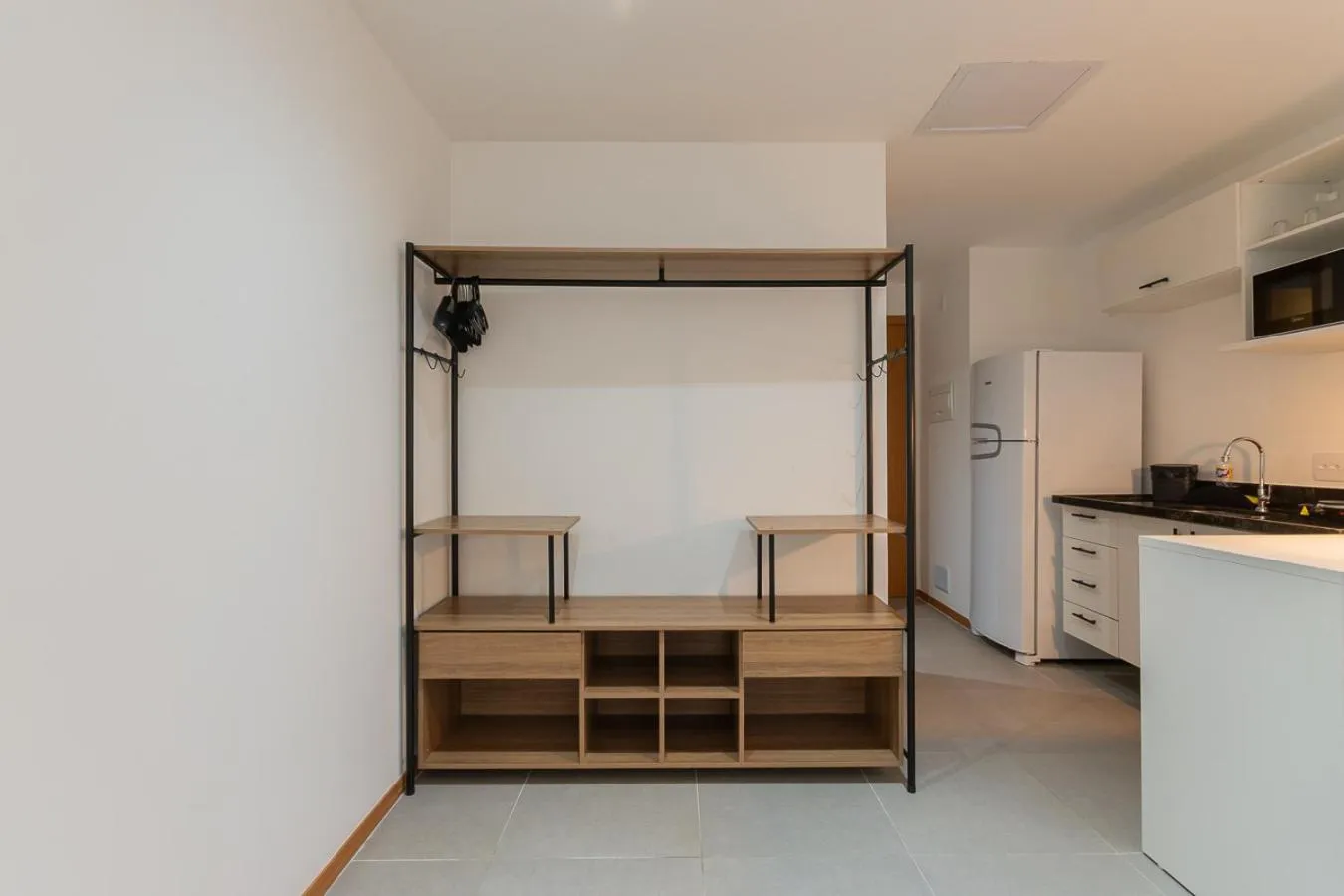 wardrobe in 360 Rio Santos Dumont