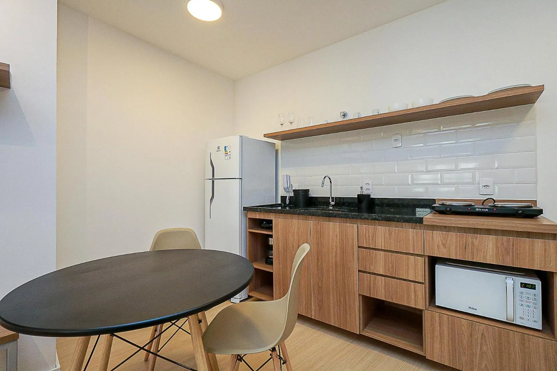 Kitchen or kitchenette in 360 Rio Santos Dumont