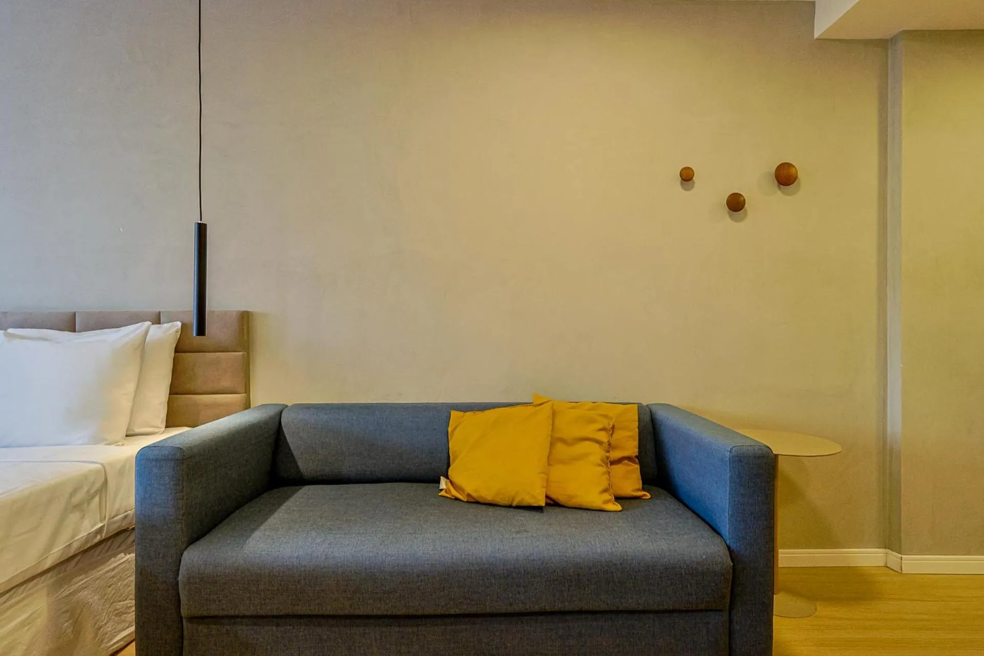 Living room, Bed in 360 Rio Santos Dumont