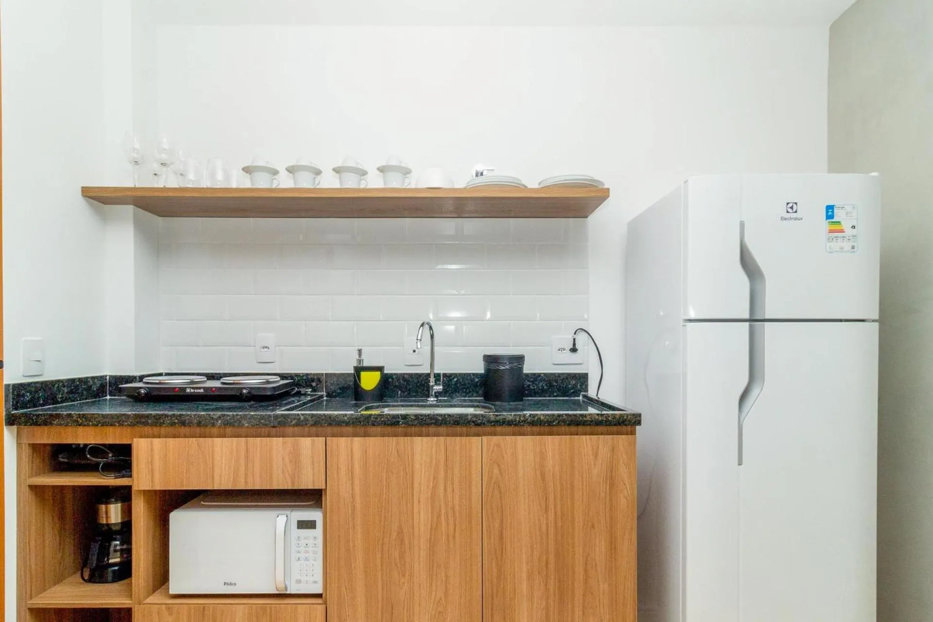 Kitchen or kitchenette in 360 Rio Santos Dumont