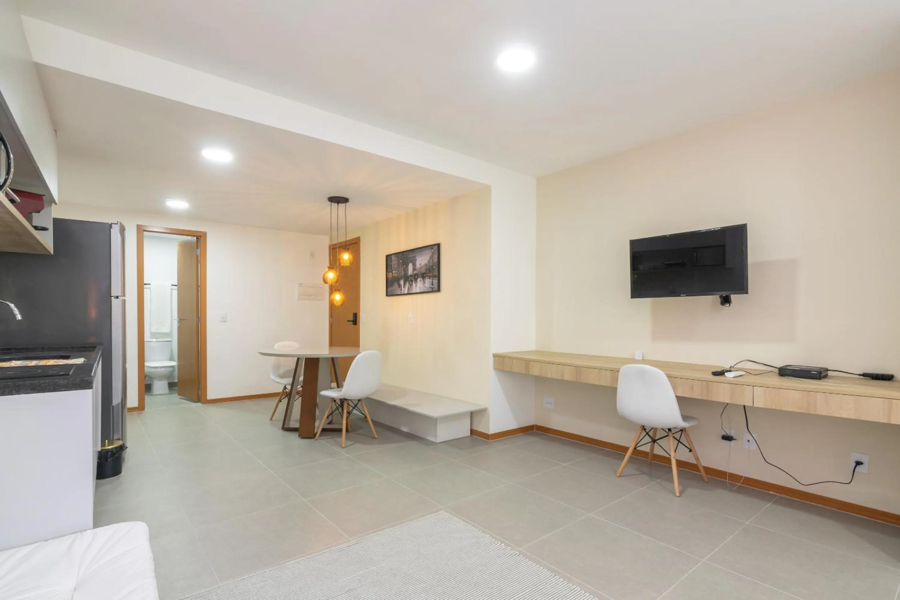 Communal lounge/ TV room in 360 Rio Santos Dumont