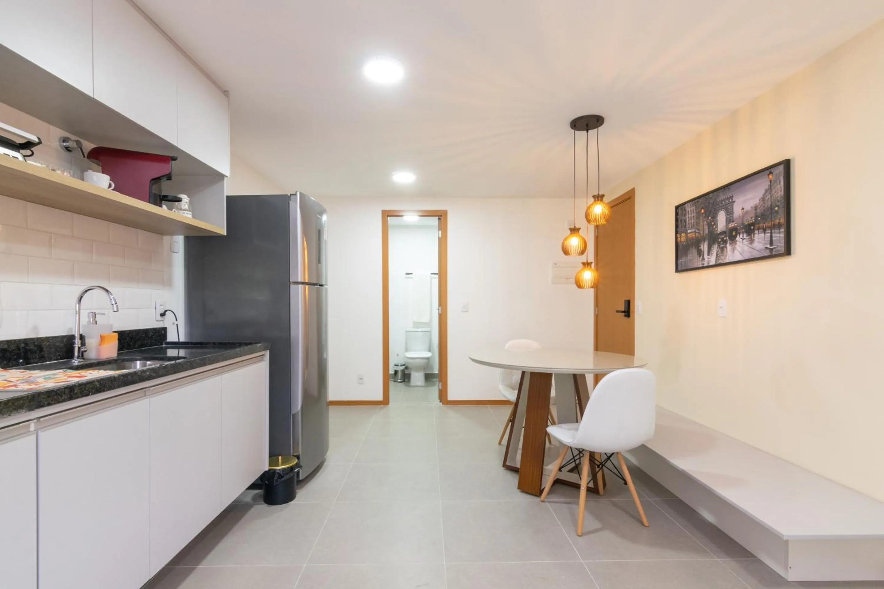 Kitchen or kitchenette in 360 Rio Santos Dumont