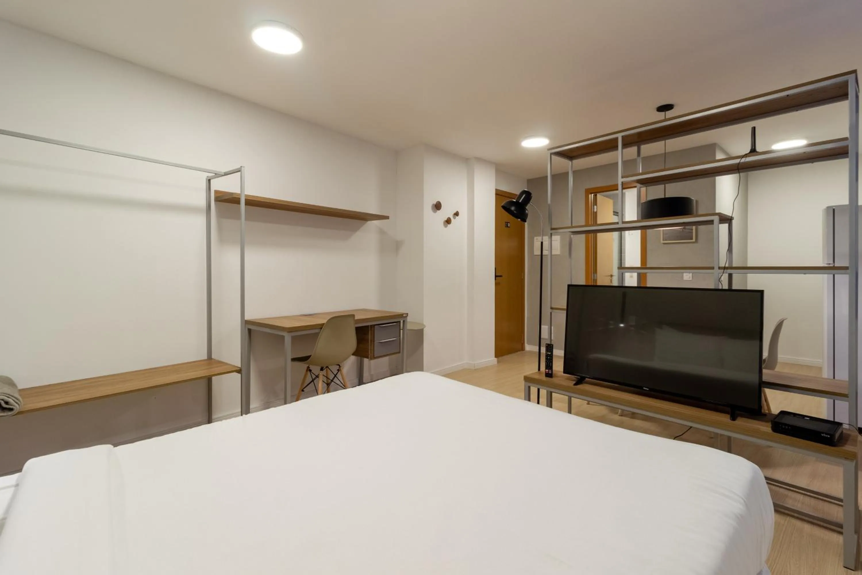 TV and multimedia, Bed in 360 Rio Santos Dumont