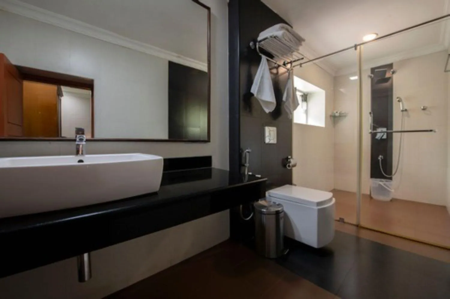 Public Bath in KTDC Aranya Nivas