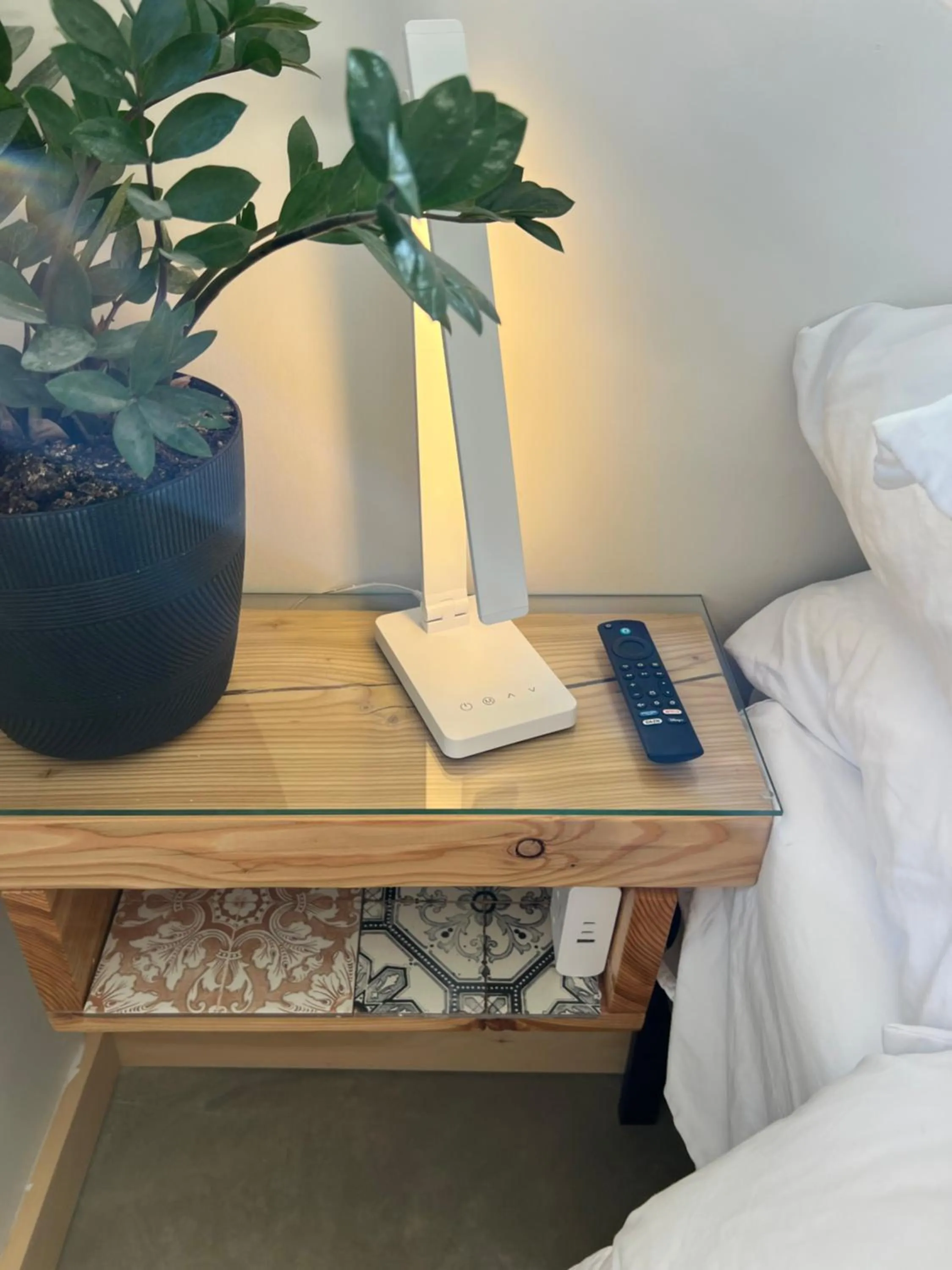 Bed in Magical Loft : Breathtaking View & Cozy Fireplace