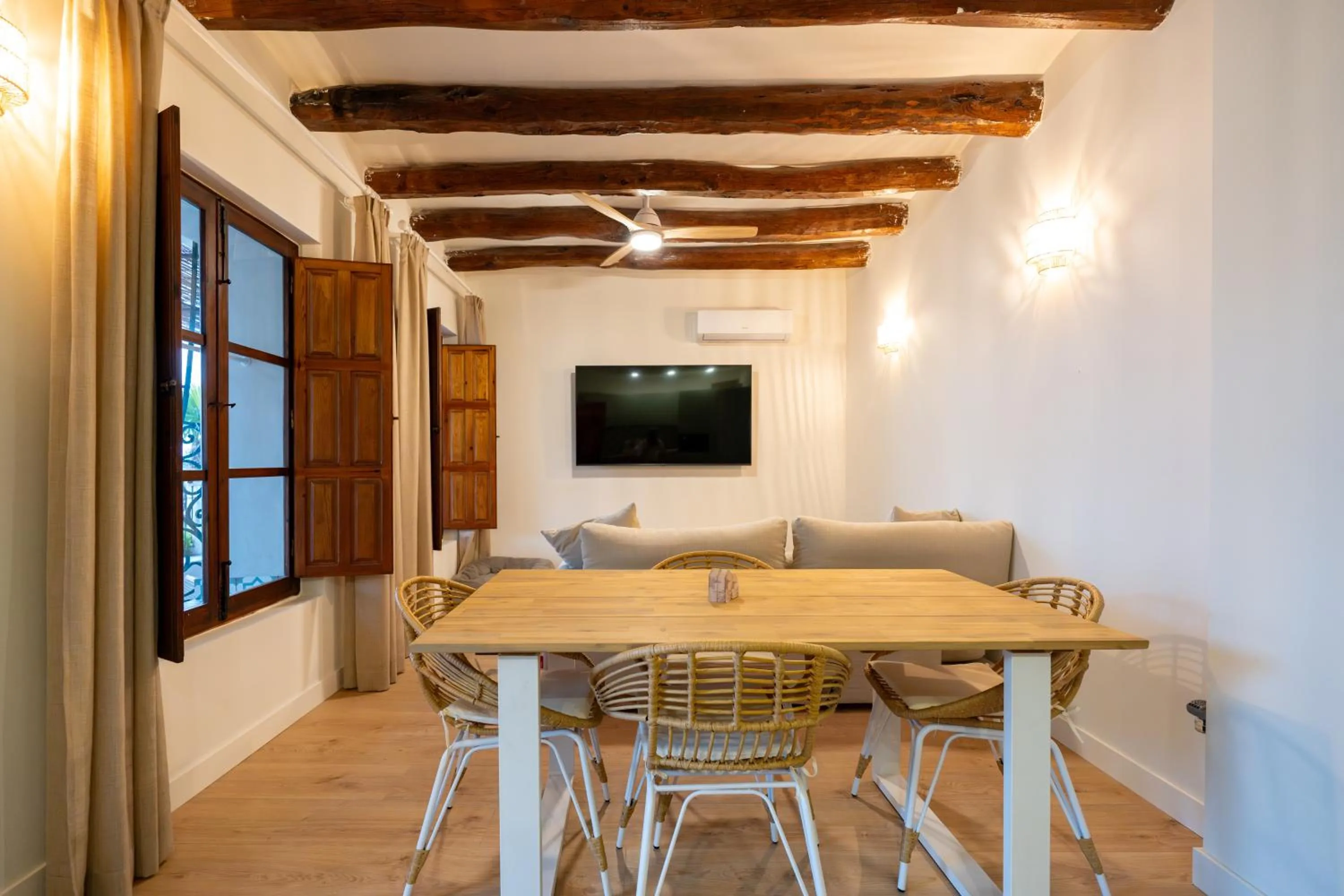 TV and multimedia in Paradisun Villajoyosa - Adults Only Recommended