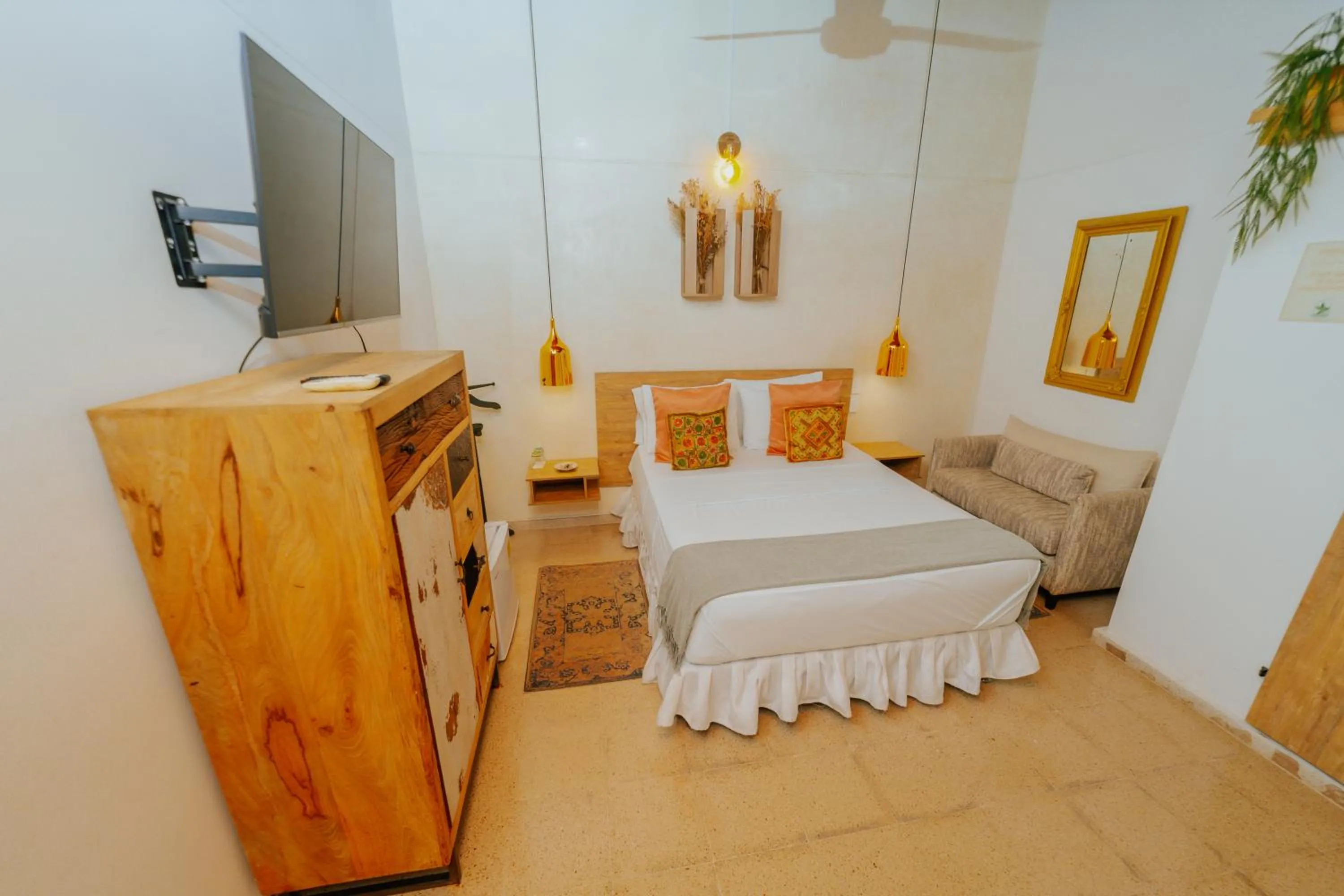 Classic Triple Room in Selva María Hotel Boutique