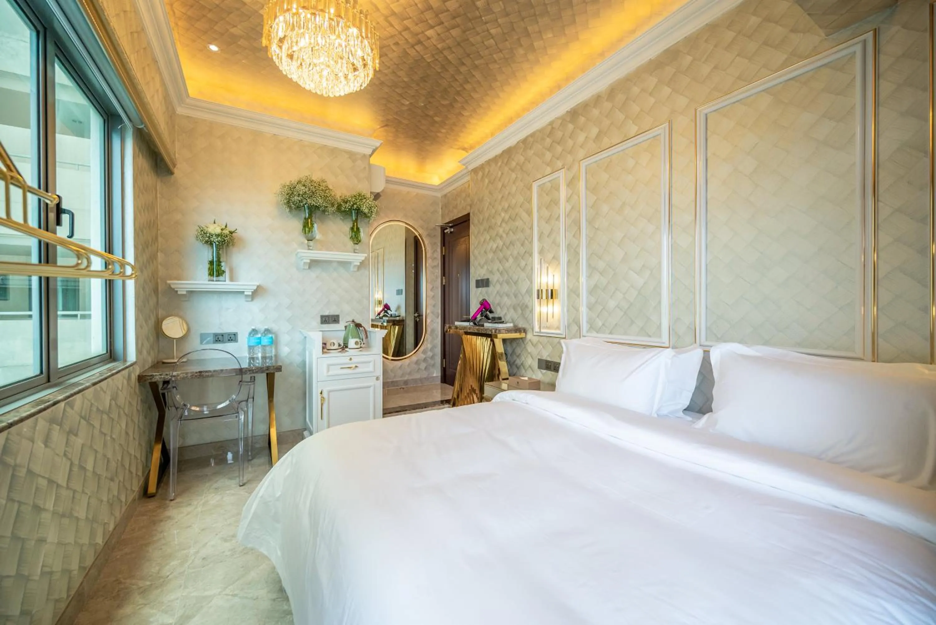 Bed in Ritz Residence, Imago Mall Loft B