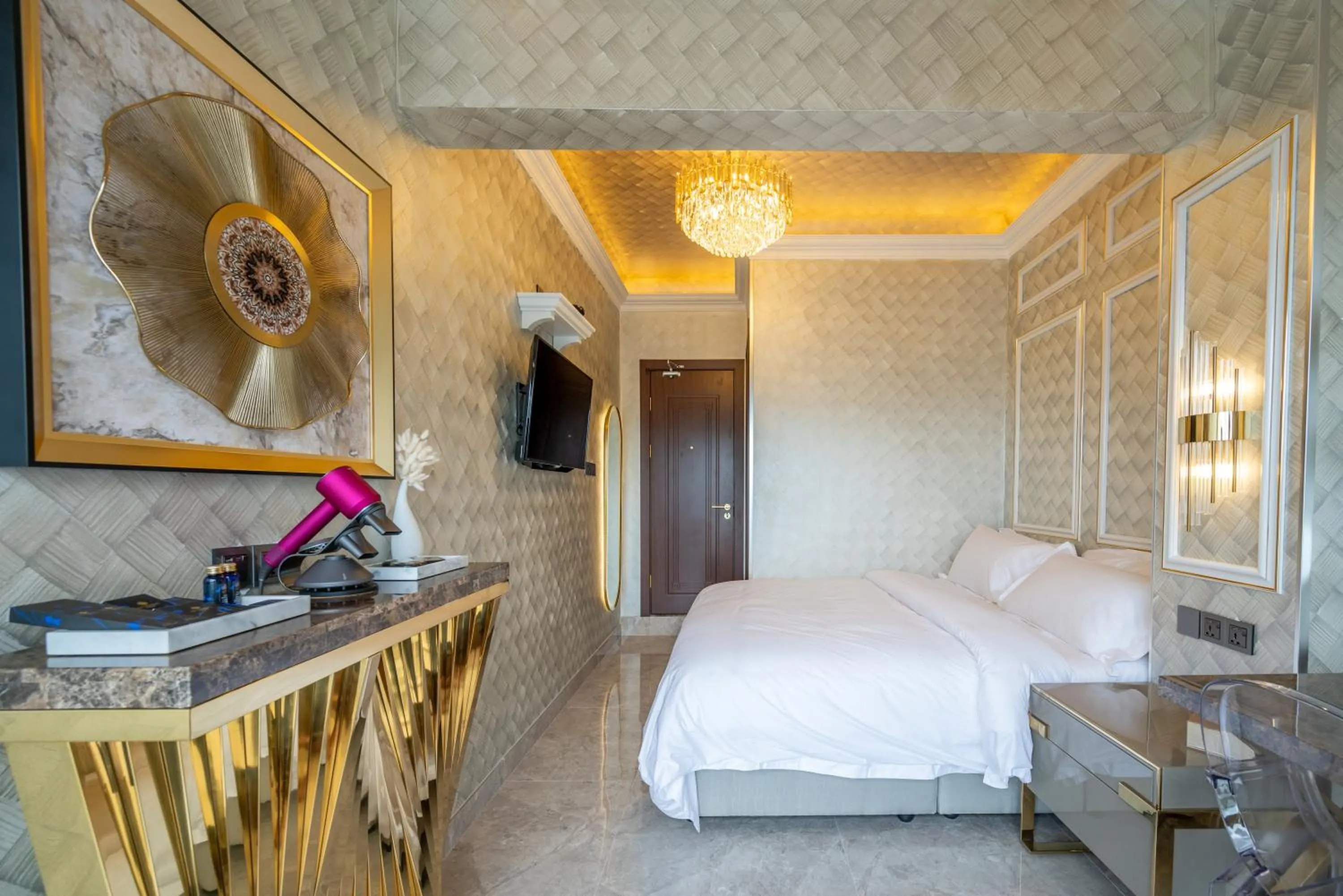 Bed in Ritz Residence, Imago Mall Loft B