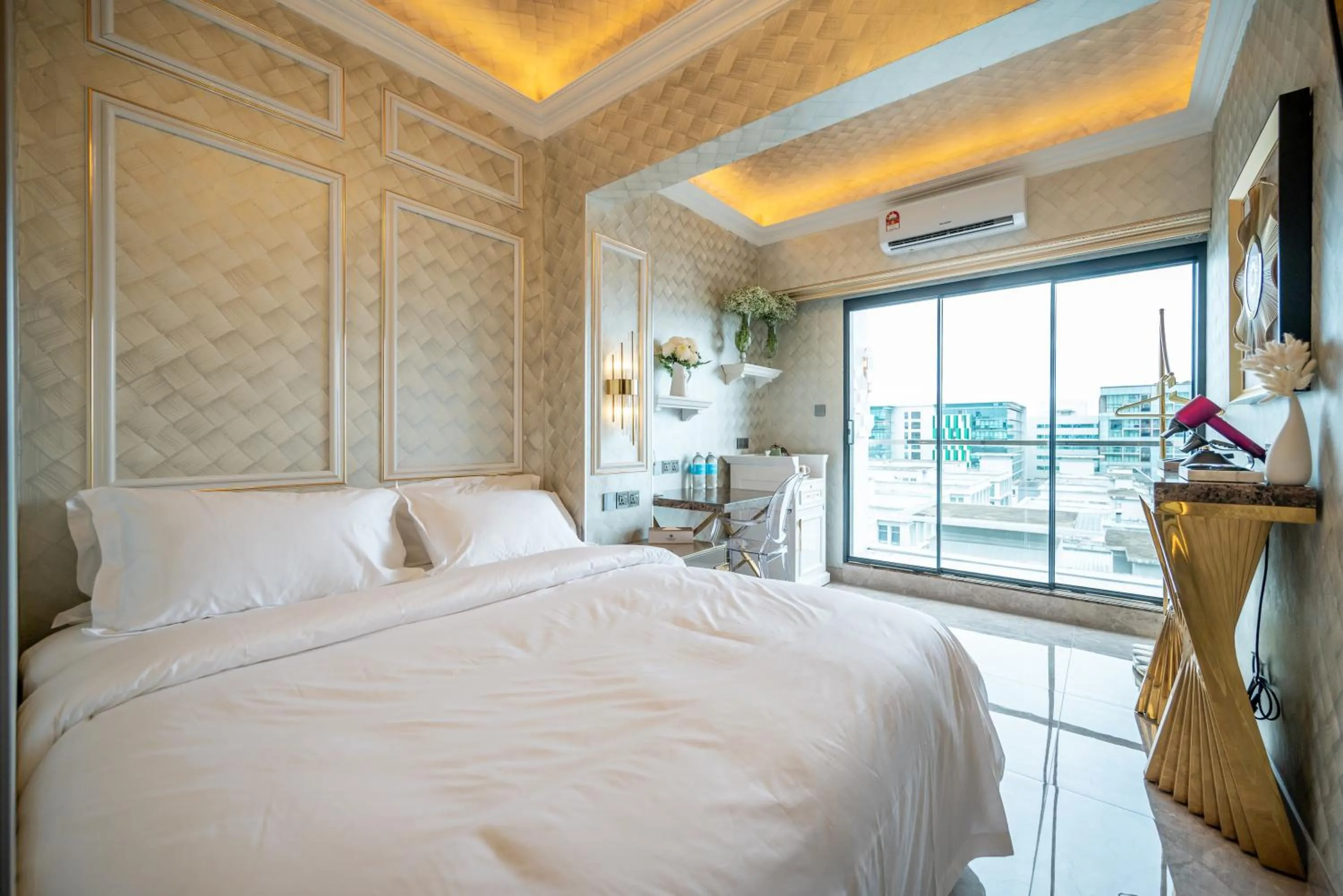 Bed in Ritz Residence, Imago Mall Loft B