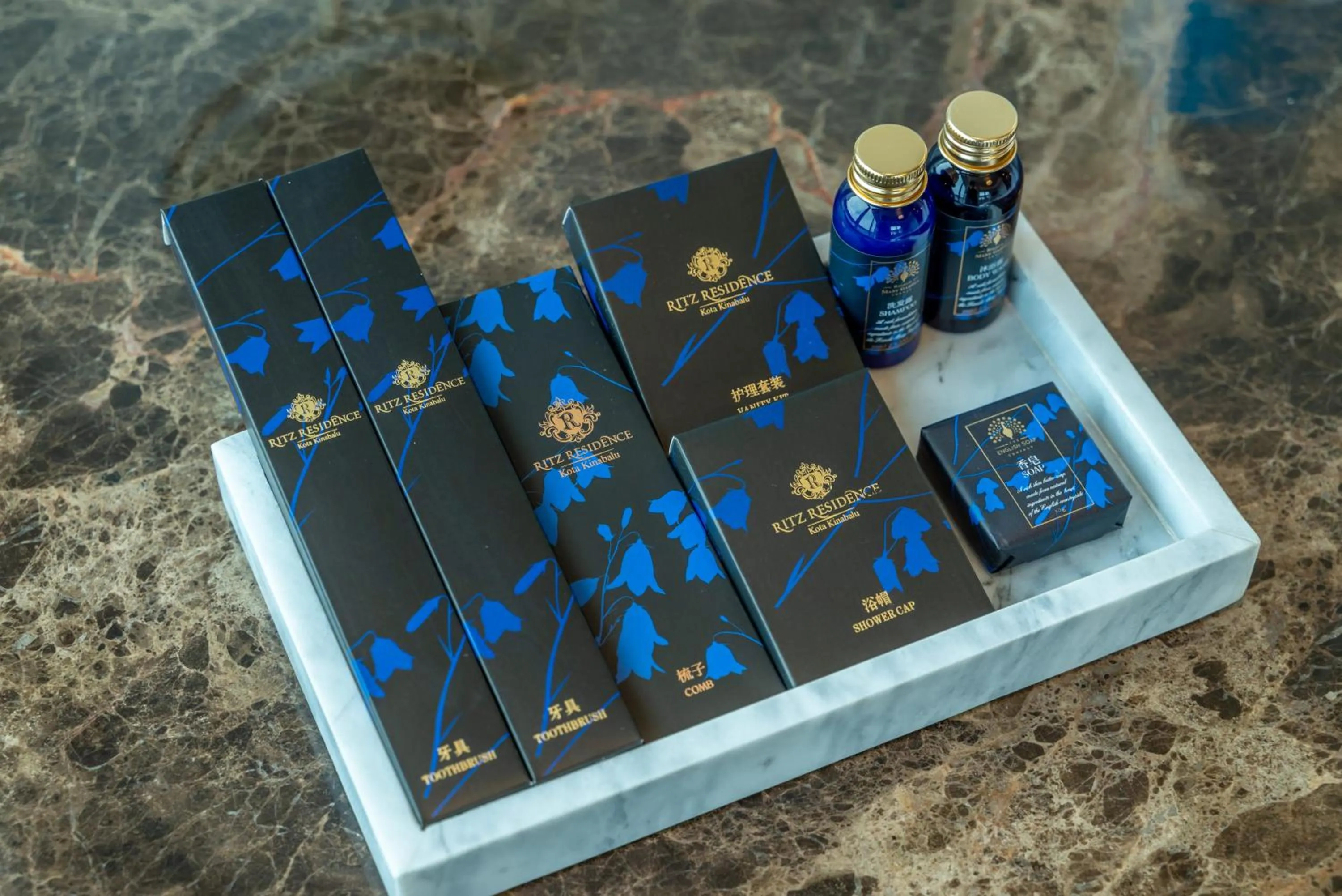 Bathroom in Ritz Residence, Imago Mall Loft B