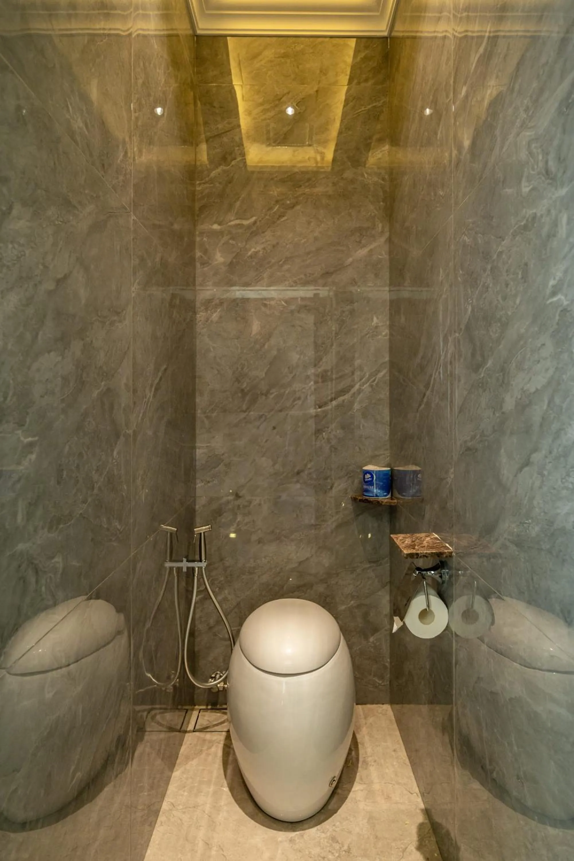 Shower in Ritz Residence, Imago Mall Loft B
