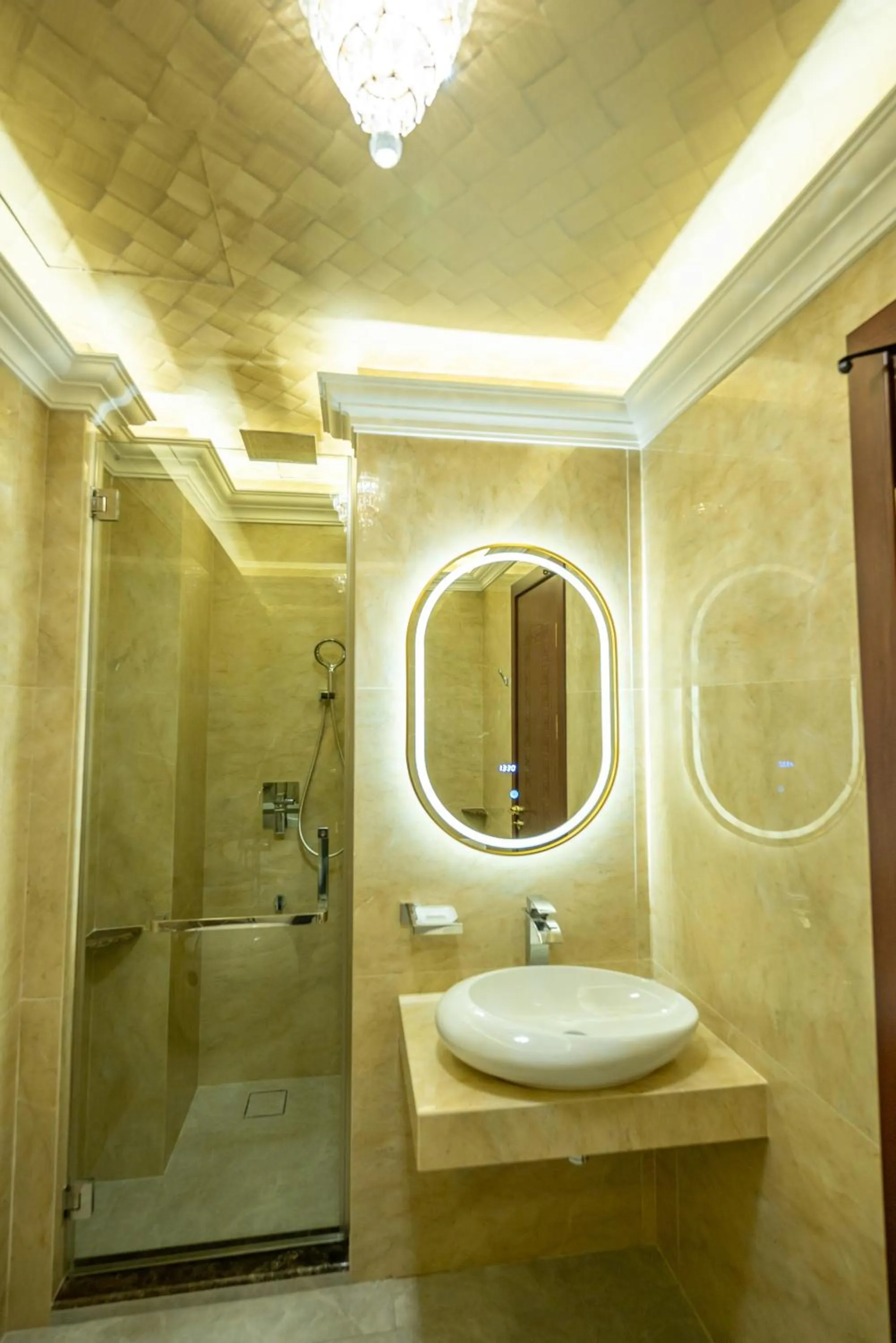 Shower in Ritz Residence, Imago Mall Loft B