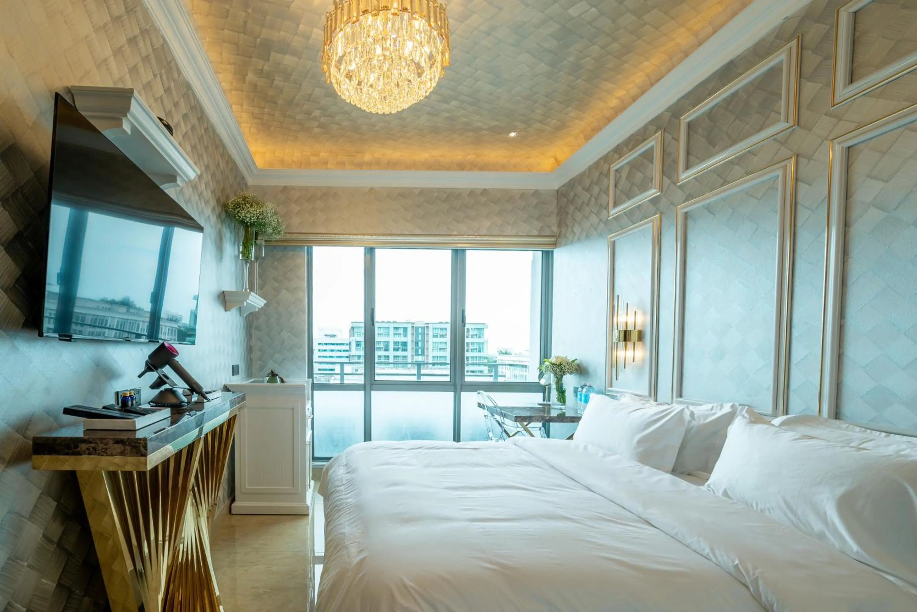 Bed in Ritz Residence, Imago Mall Loft B