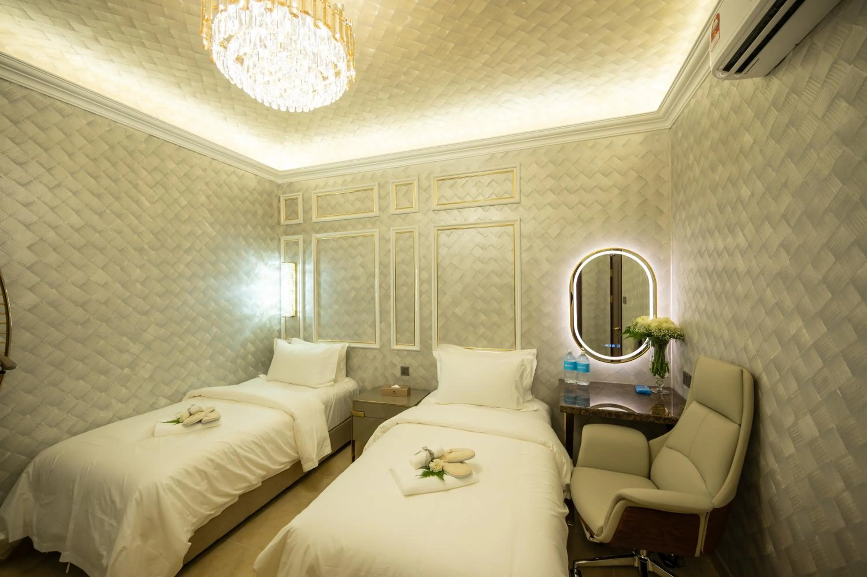 Bed in Ritz Residence, Imago Mall Loft B