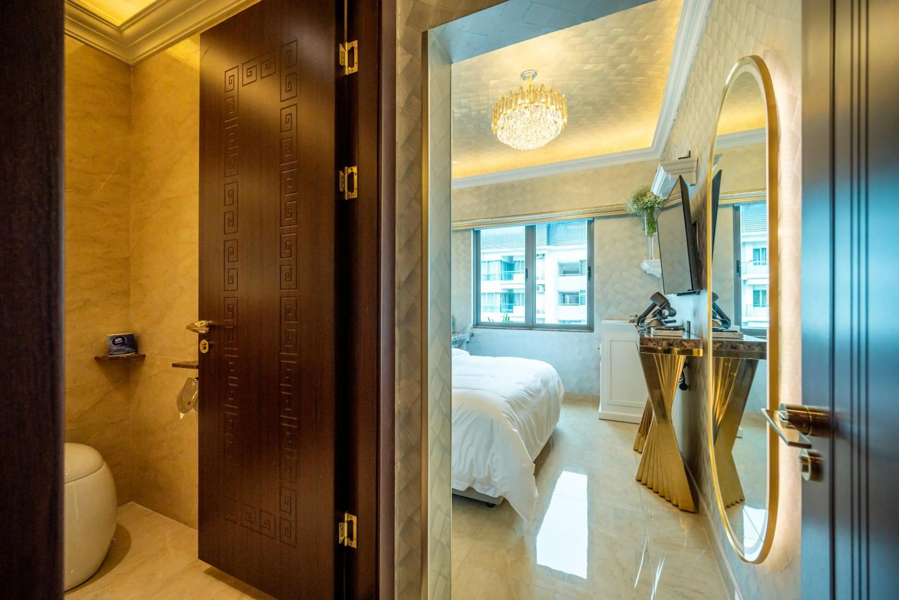 Bed in Ritz Residence, Imago Mall Loft B