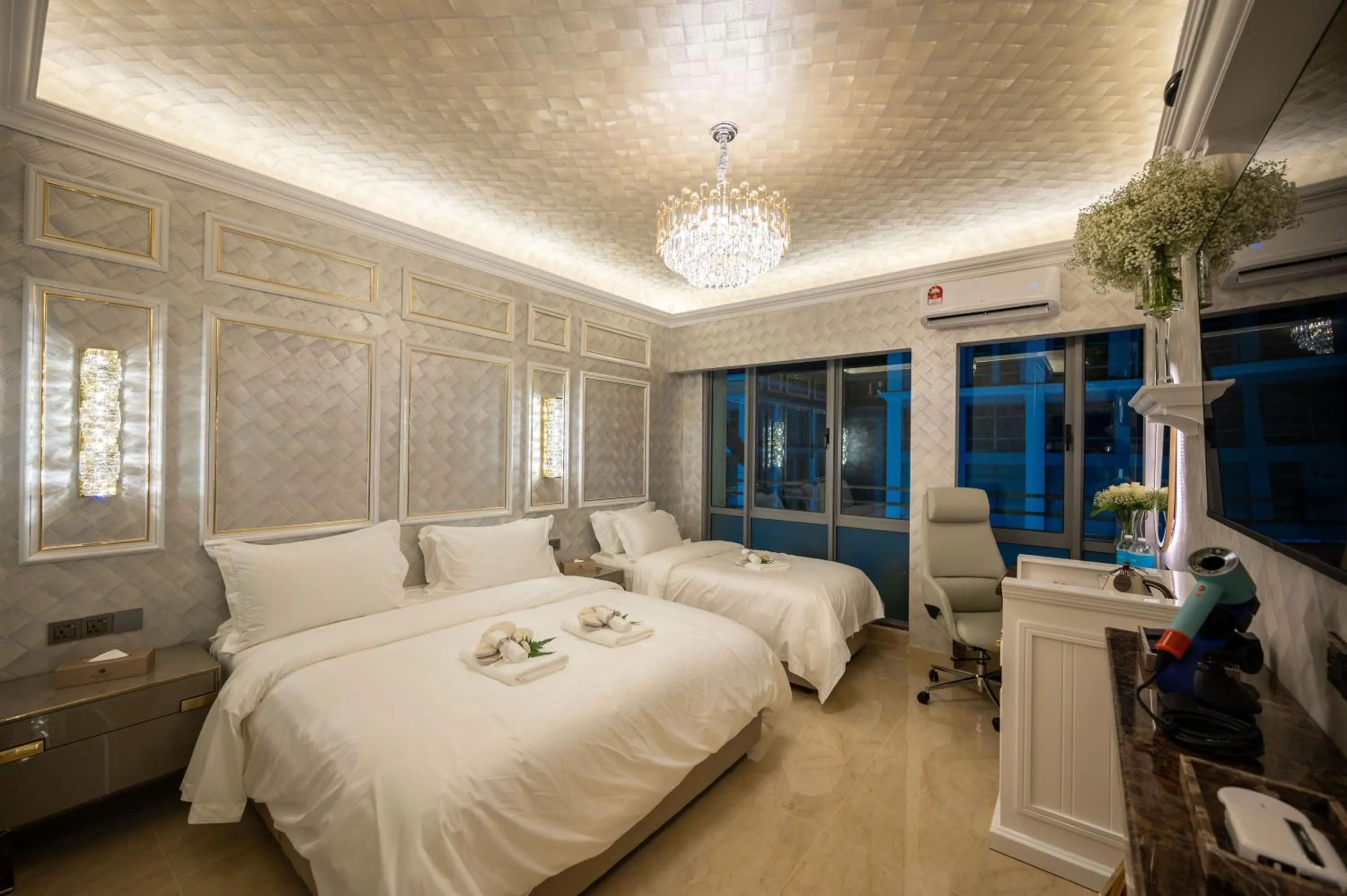 Bed in Ritz Residence, Imago Mall Loft B