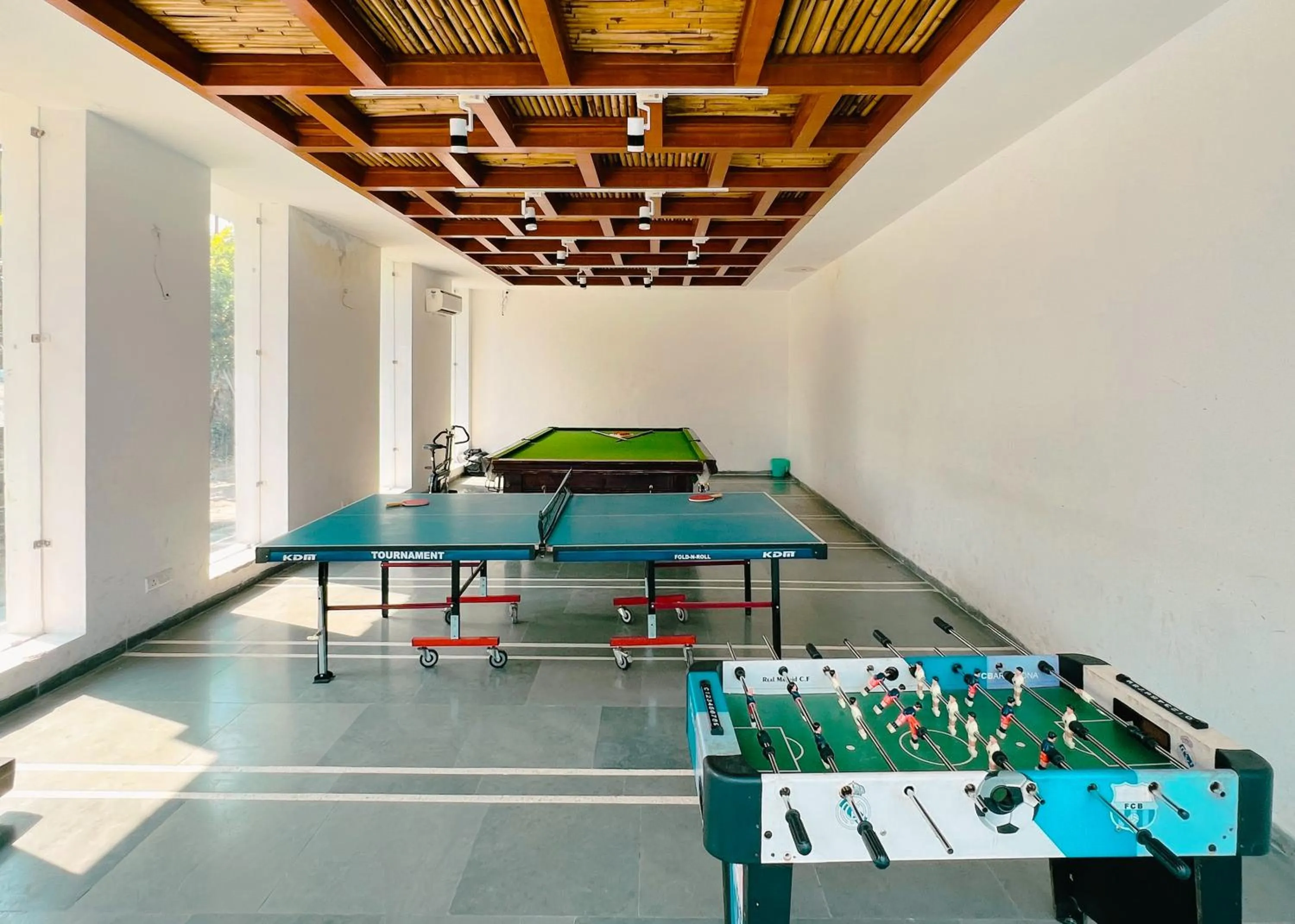 Billiard in The Cloyster Resort and Spa