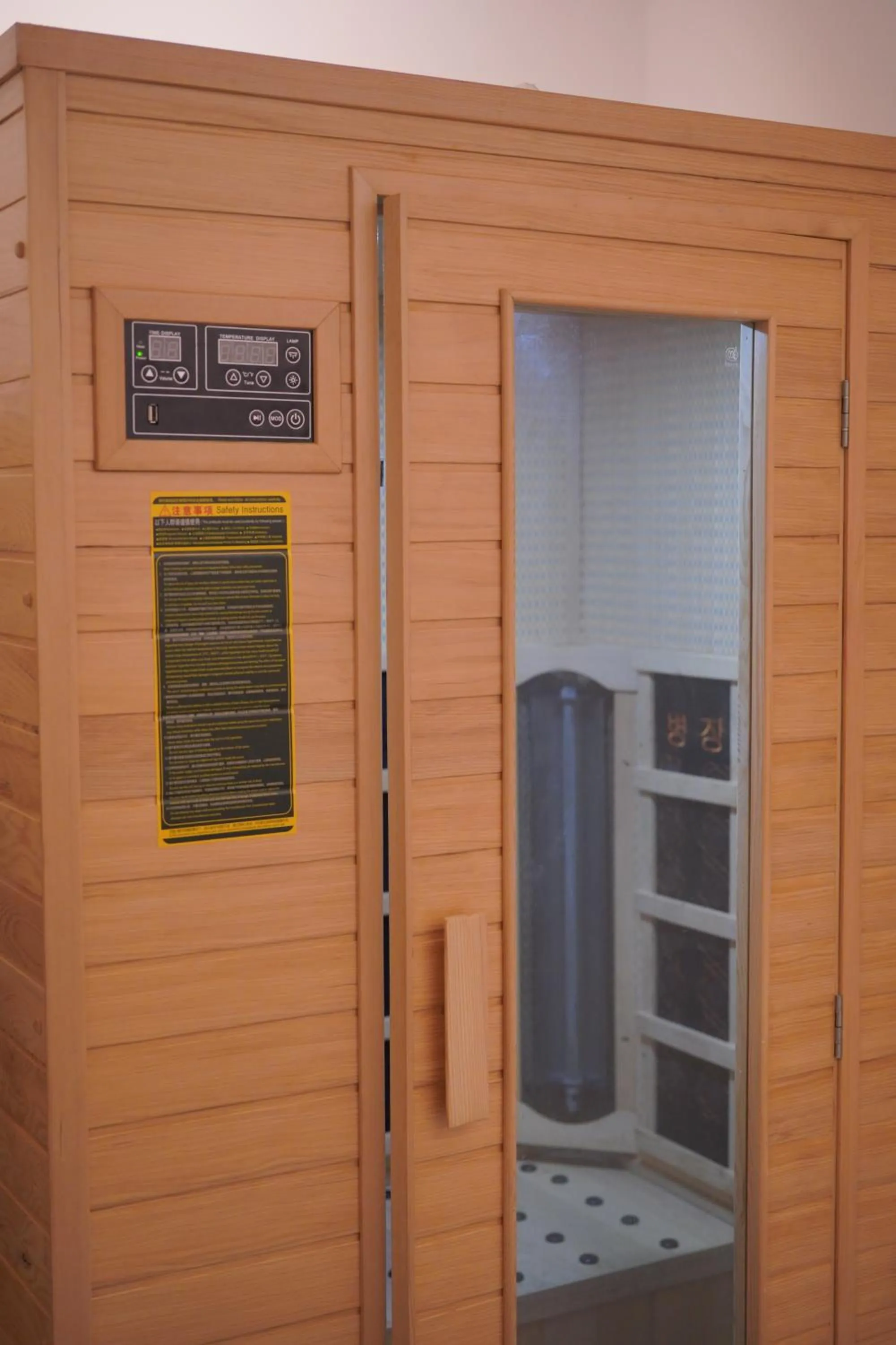 Sauna in D Eco Wellness Center