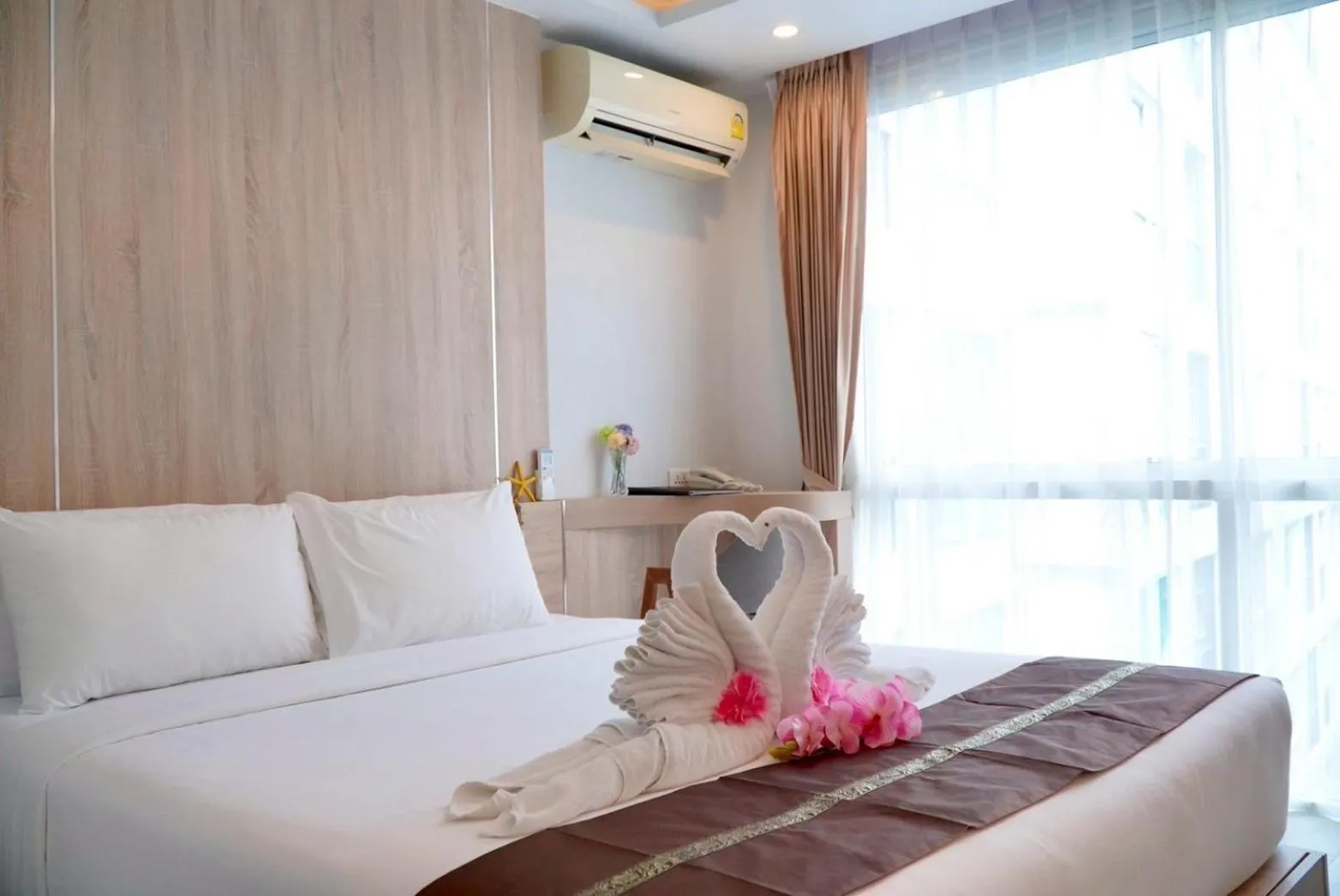 Bed in D Eco Wellness Center