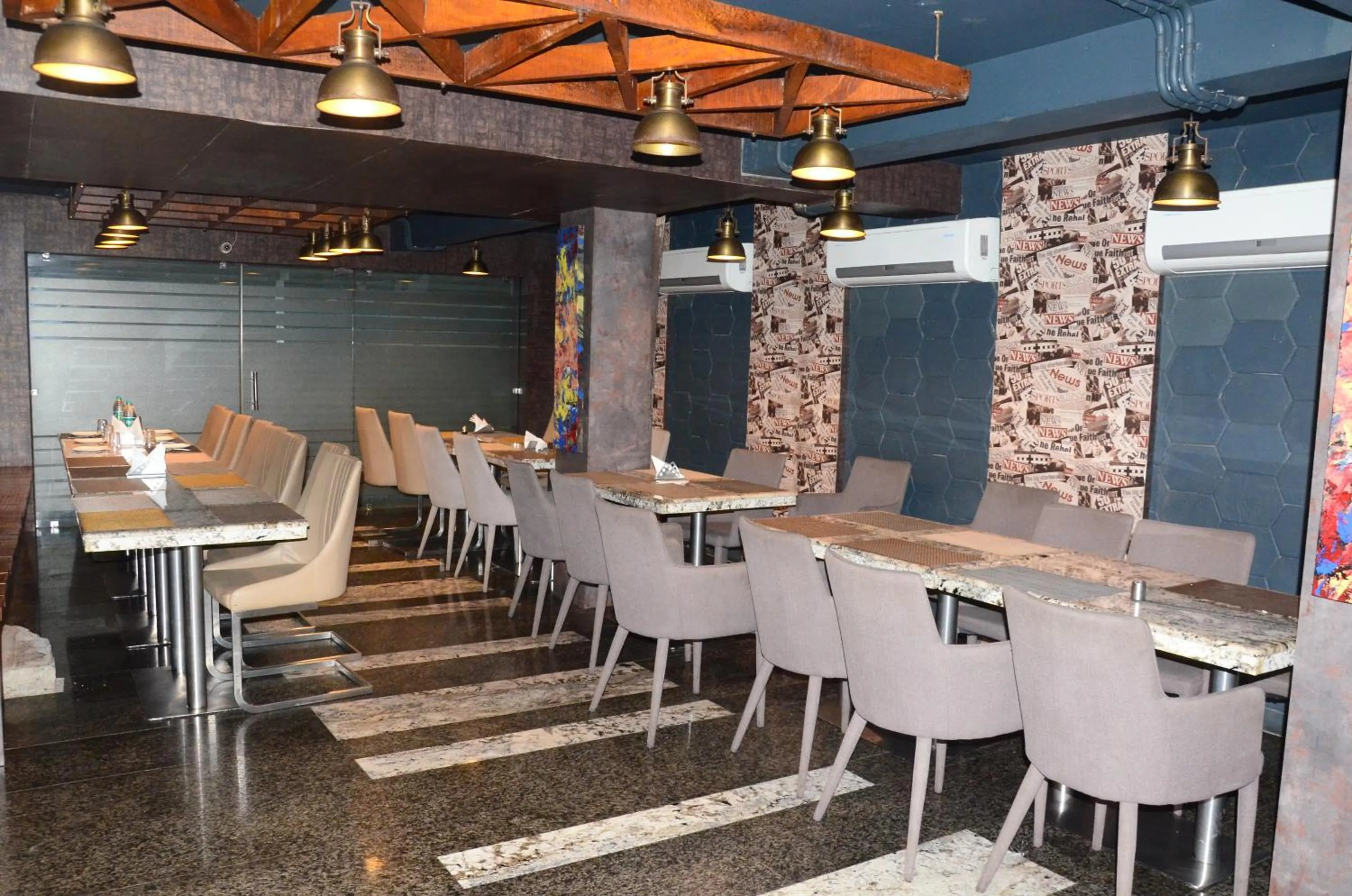 Restaurant/places to eat in CRYTSAL RESIDENCY