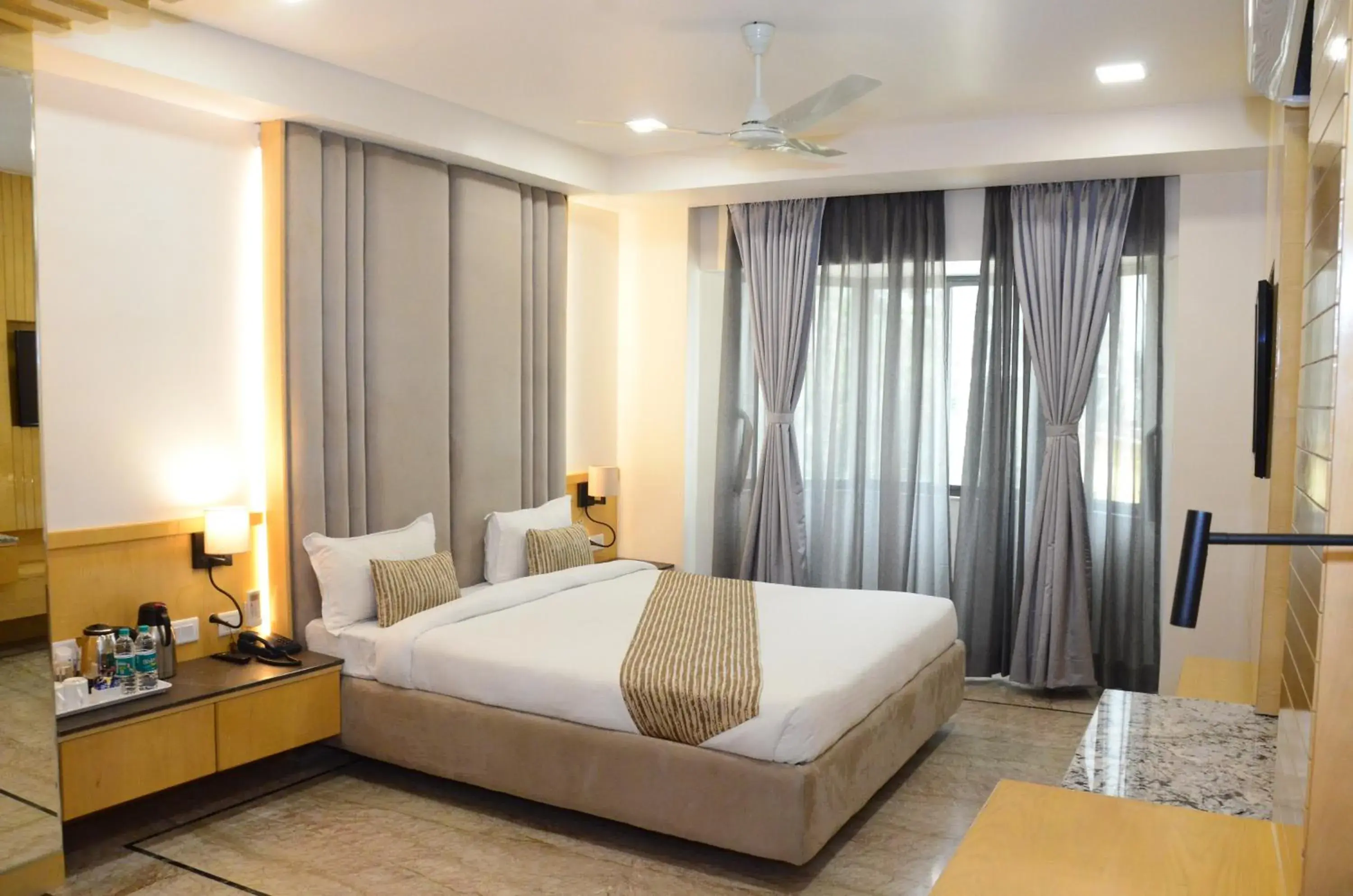 CRYTSAL RESIDENCY CRYTSAL RESIDENCY