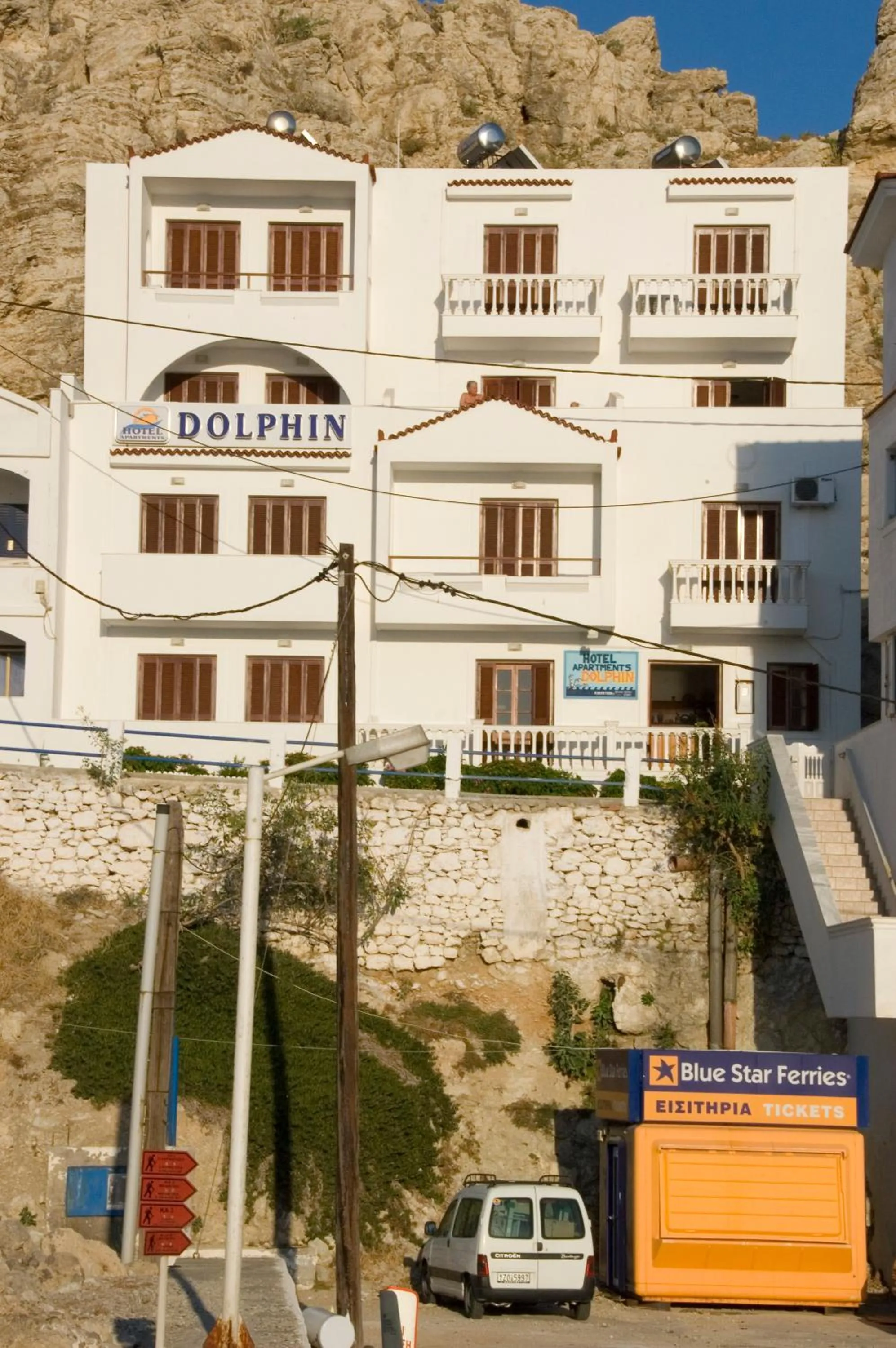 Dolphin Hotel Apartments