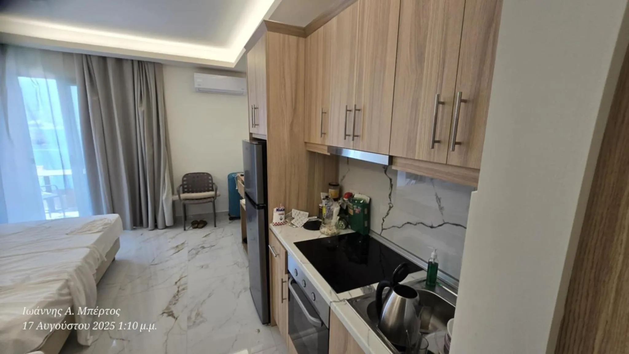 Dolphin Hotel Apartments