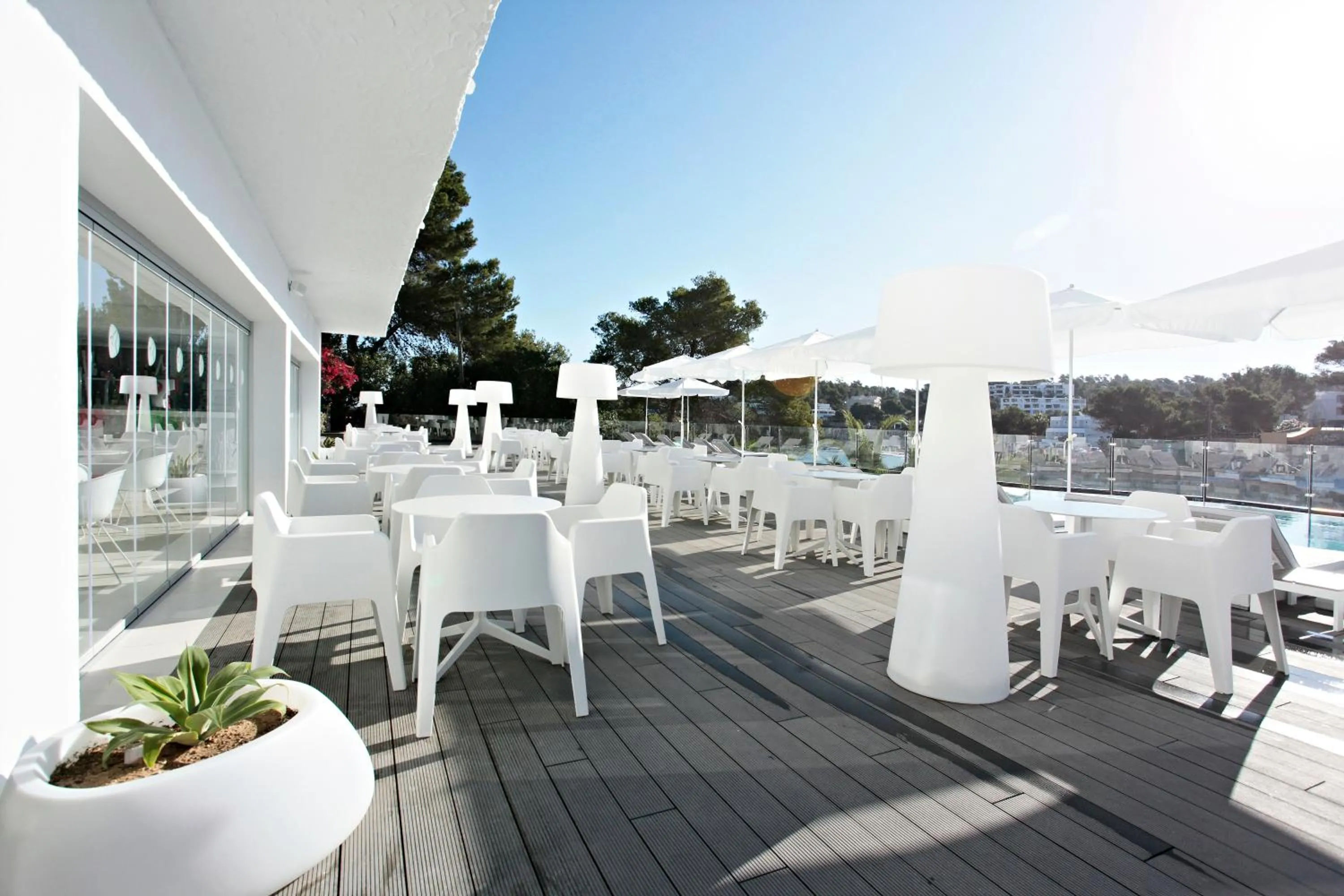 Lounge or bar in Grupotel Ibiza Beach Resort - Adults Only
