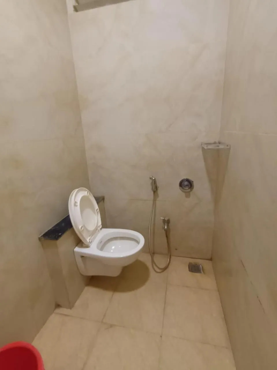 Toilet in Hotel Lakshya Sheesh Mahal Indore