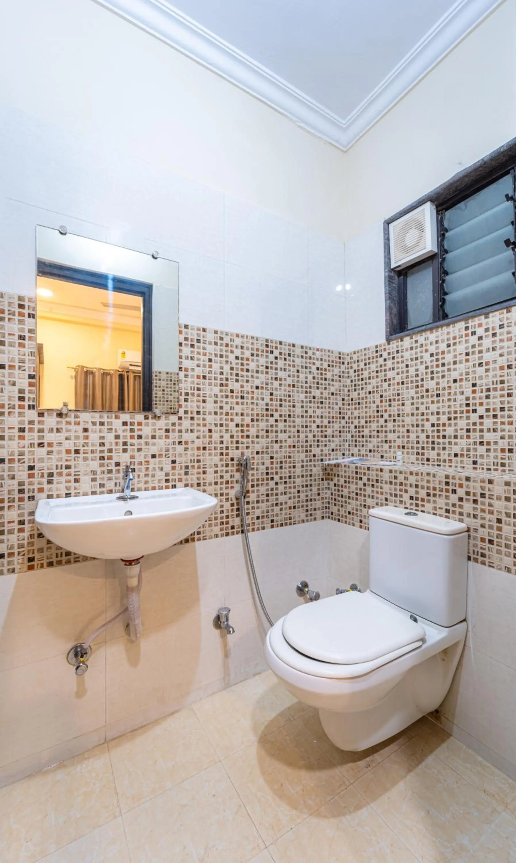 Toilet in Hotel Posada