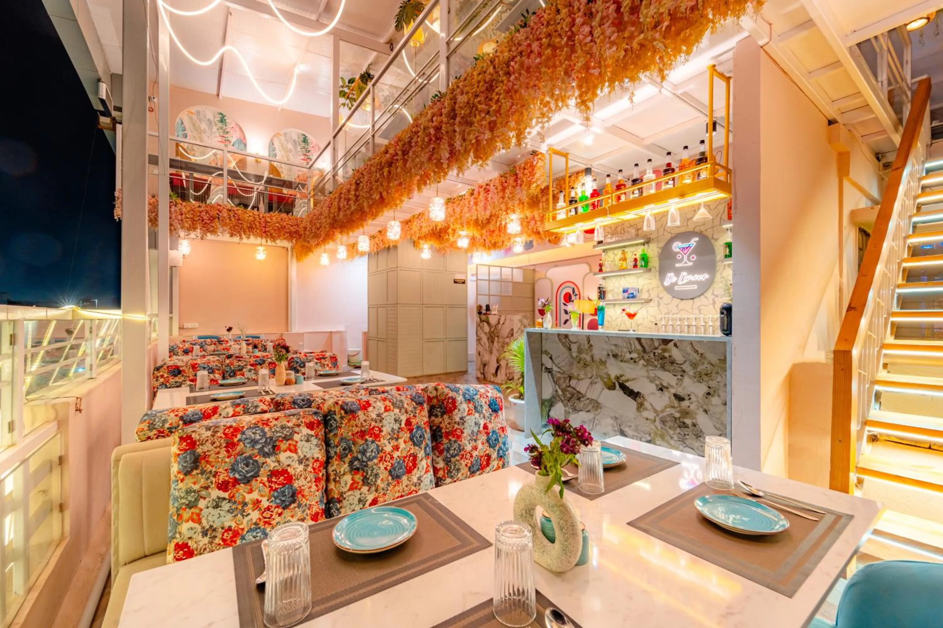 Restaurant/places to eat in Hotel Posada