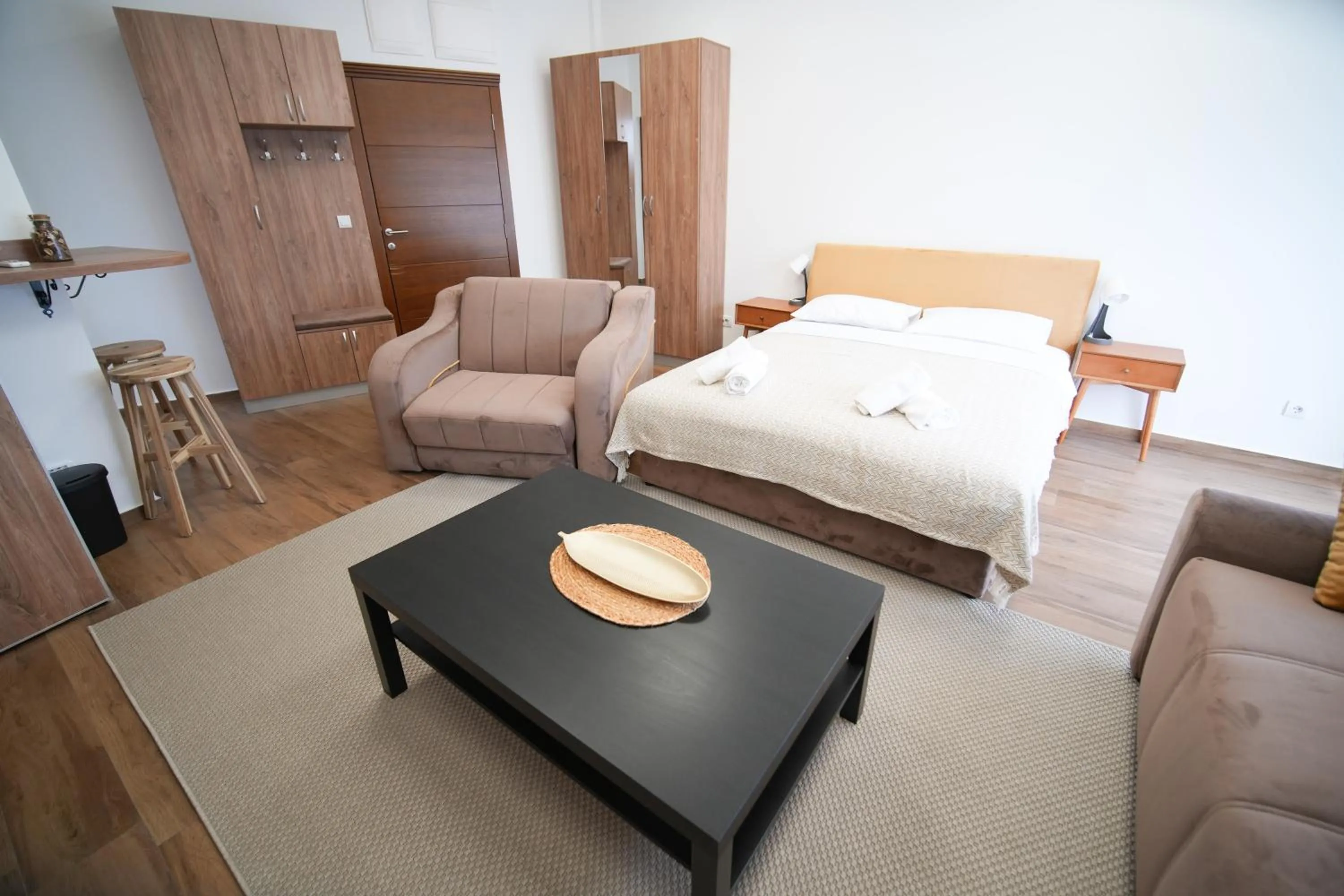 Seating area, Bed in PRENOCISTE SOLE