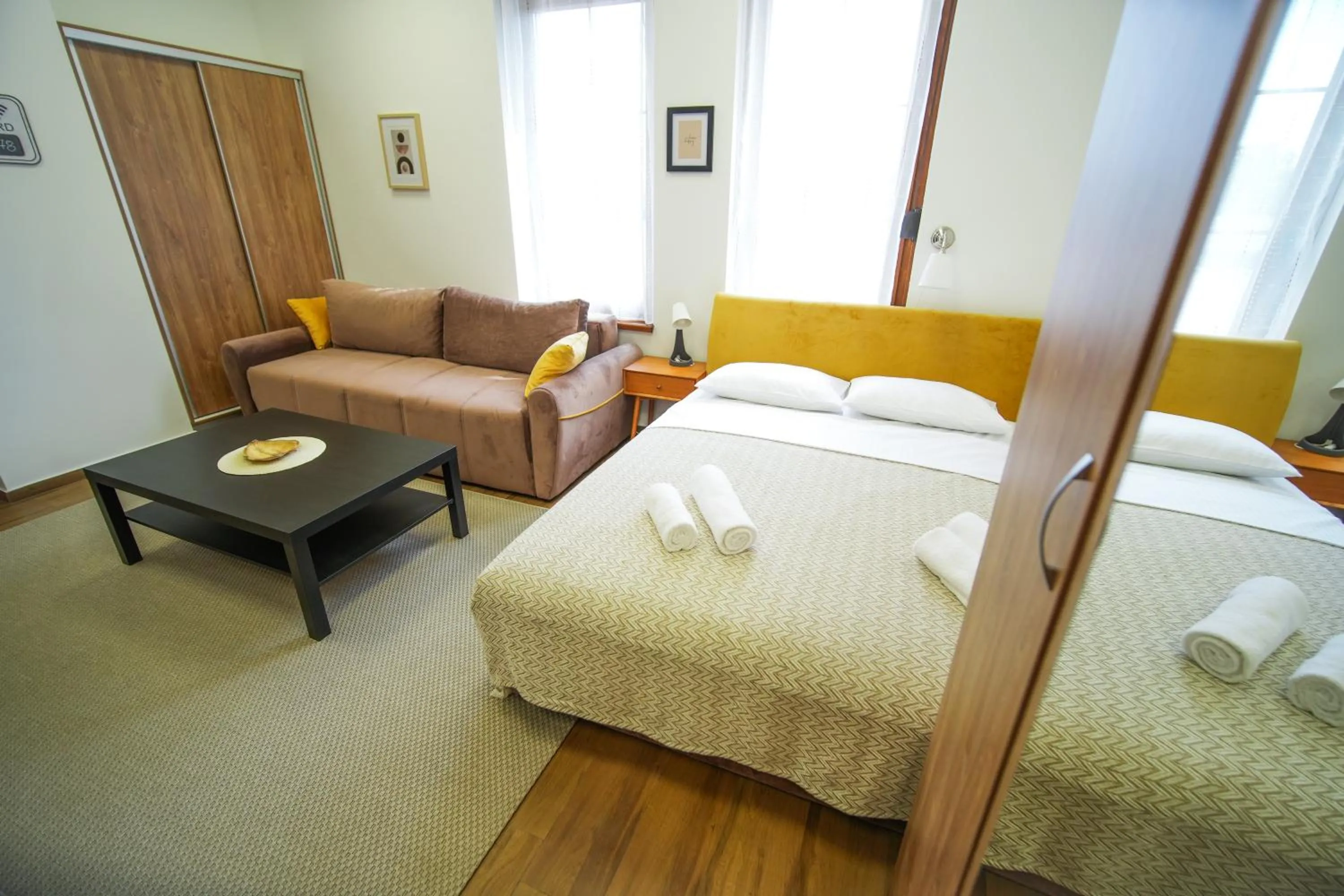 Photo of the whole room, Bed in PRENOCISTE SOLE