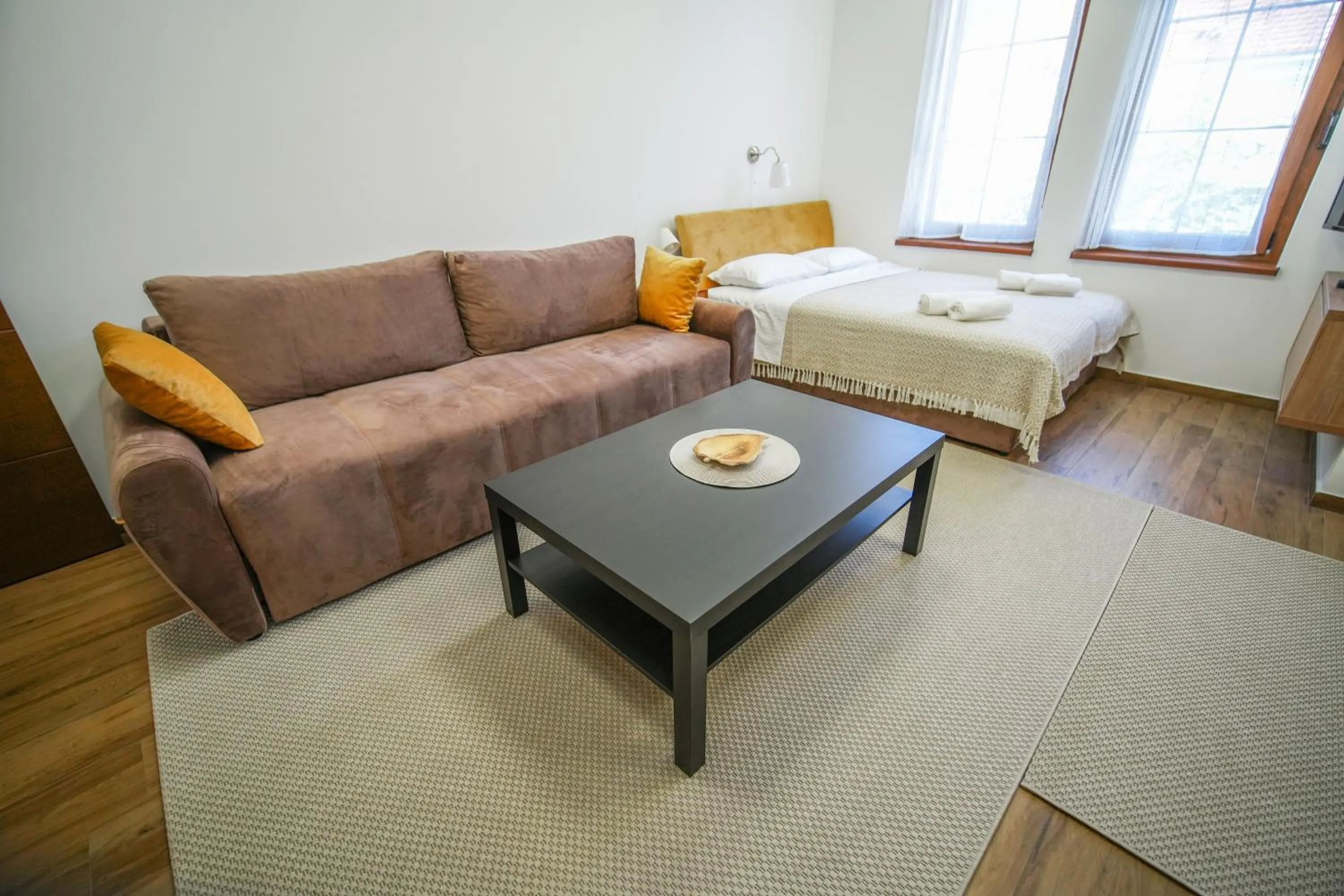 Photo of the whole room, Bed in PRENOCISTE SOLE