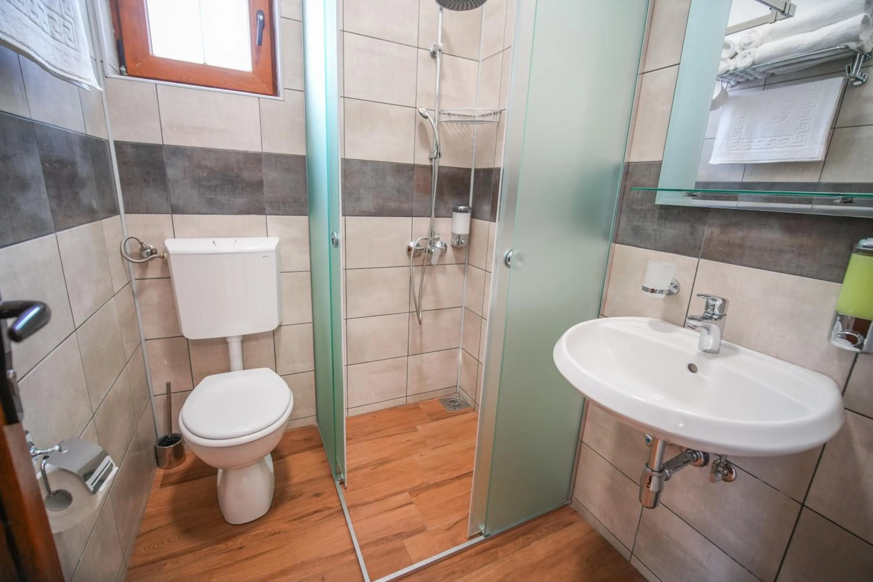 Bathroom in PRENOCISTE SOLE