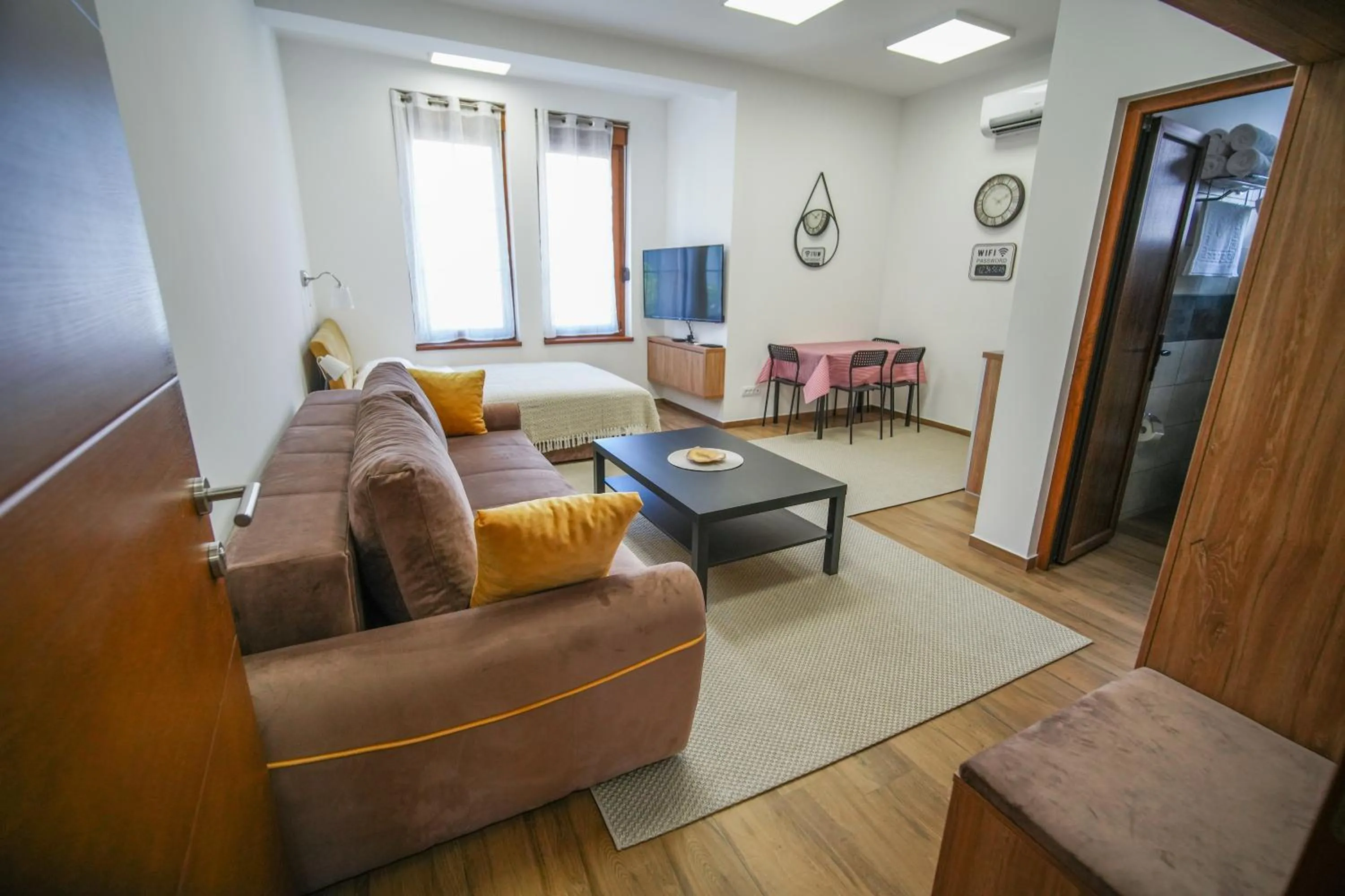 TV and multimedia in PRENOCISTE SOLE
