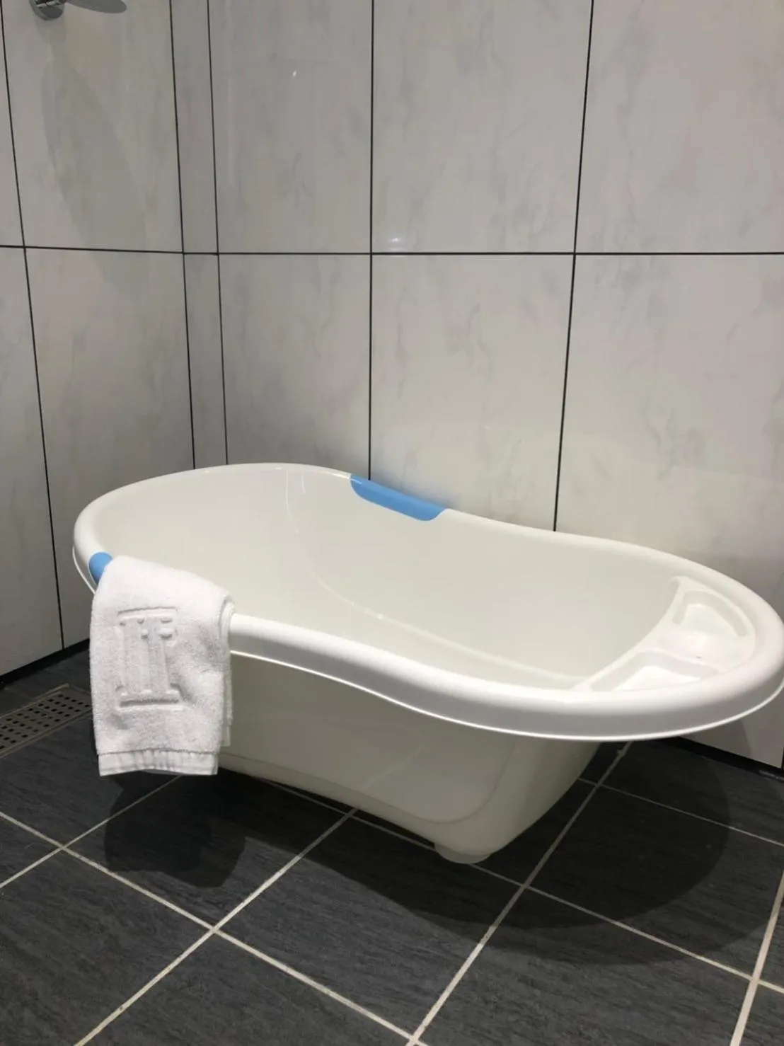 Bathroom in IF漫旅館 IF Motel