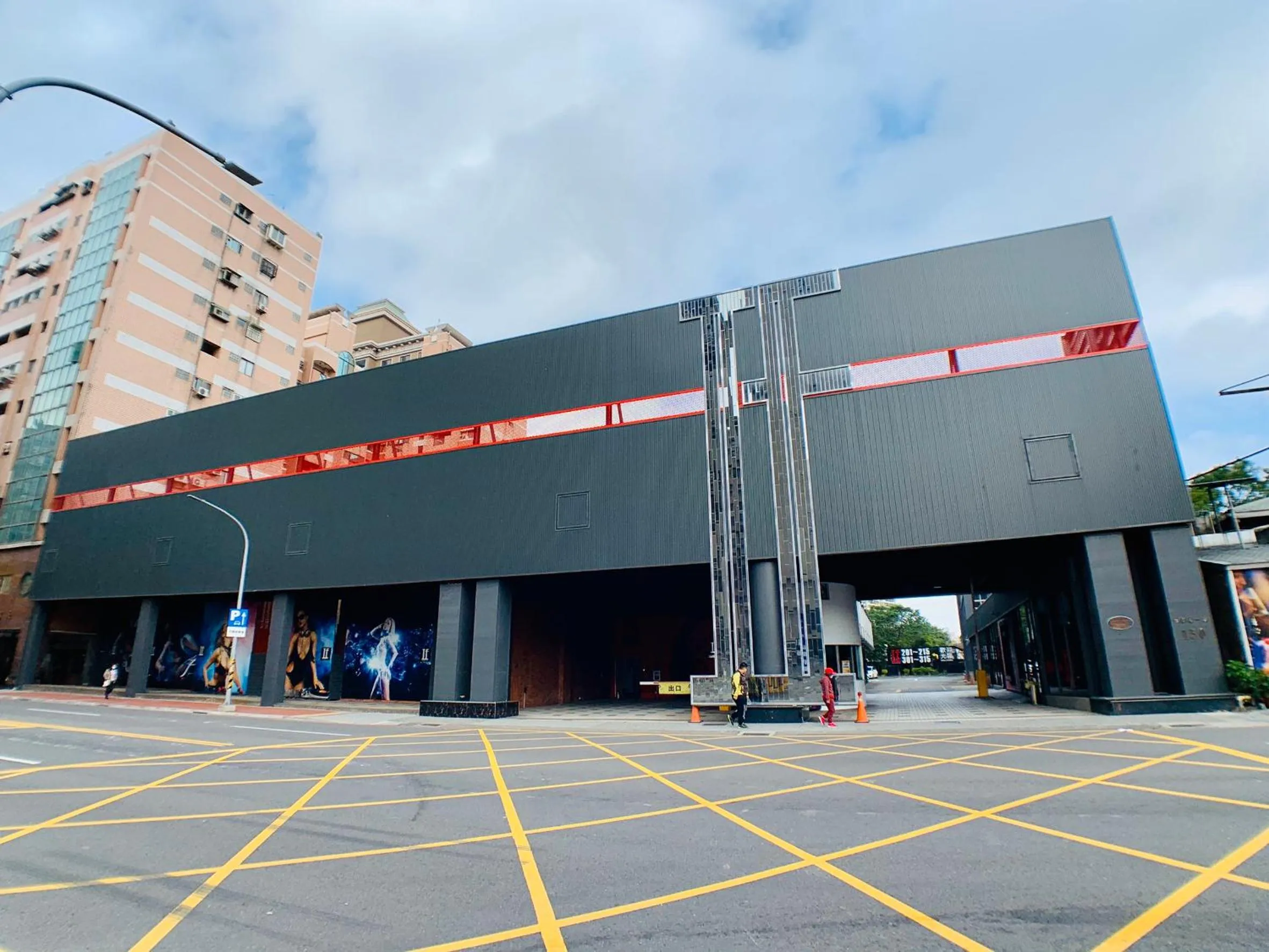 Facade/entrance in IF漫旅館 IF Motel