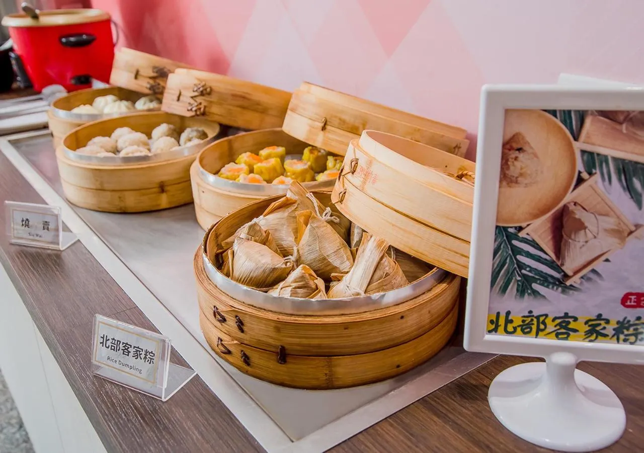 Restaurant/places to eat in IF漫旅館 IF Motel