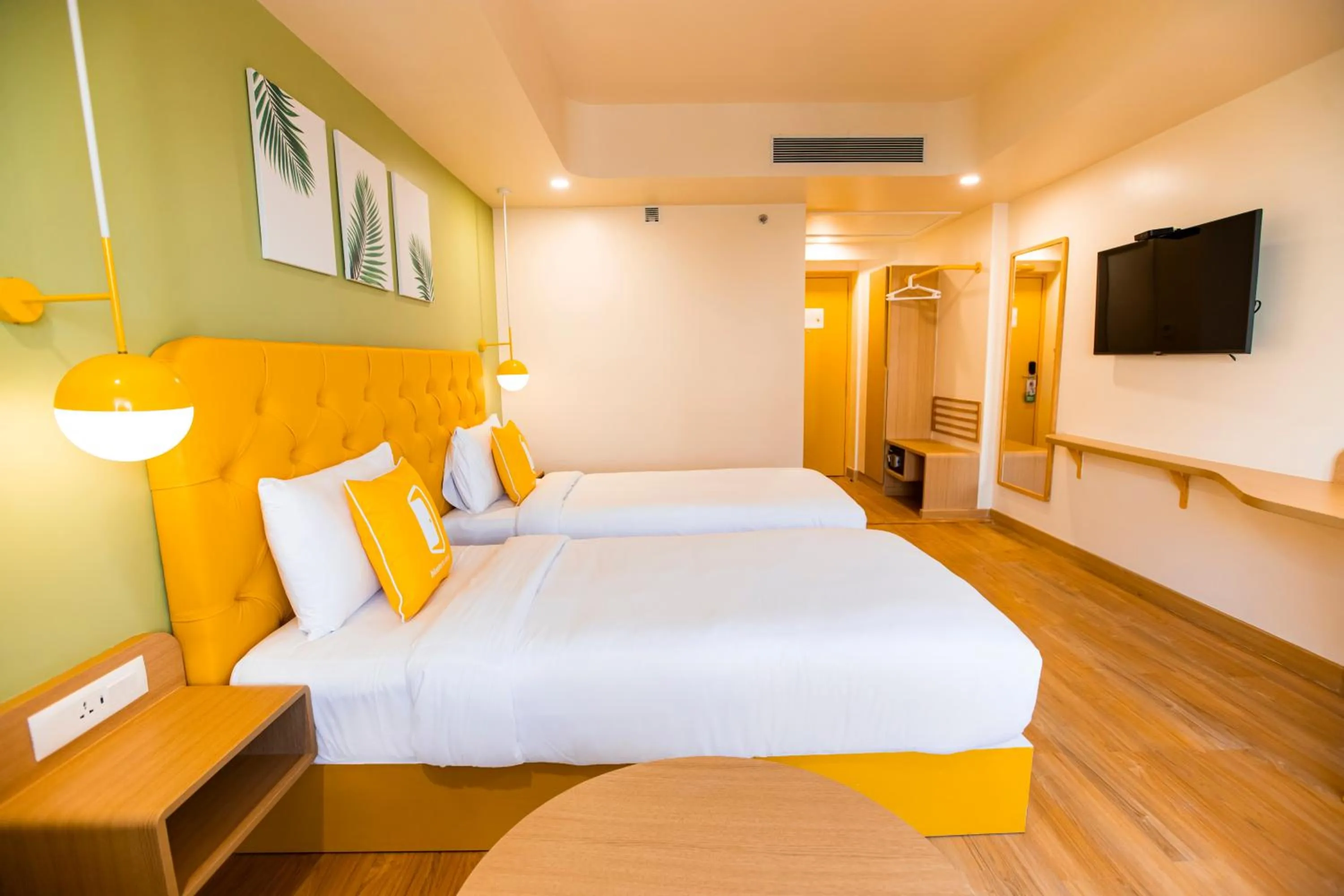 Photo of the whole room, Bed in Bloom Hub l Guindy