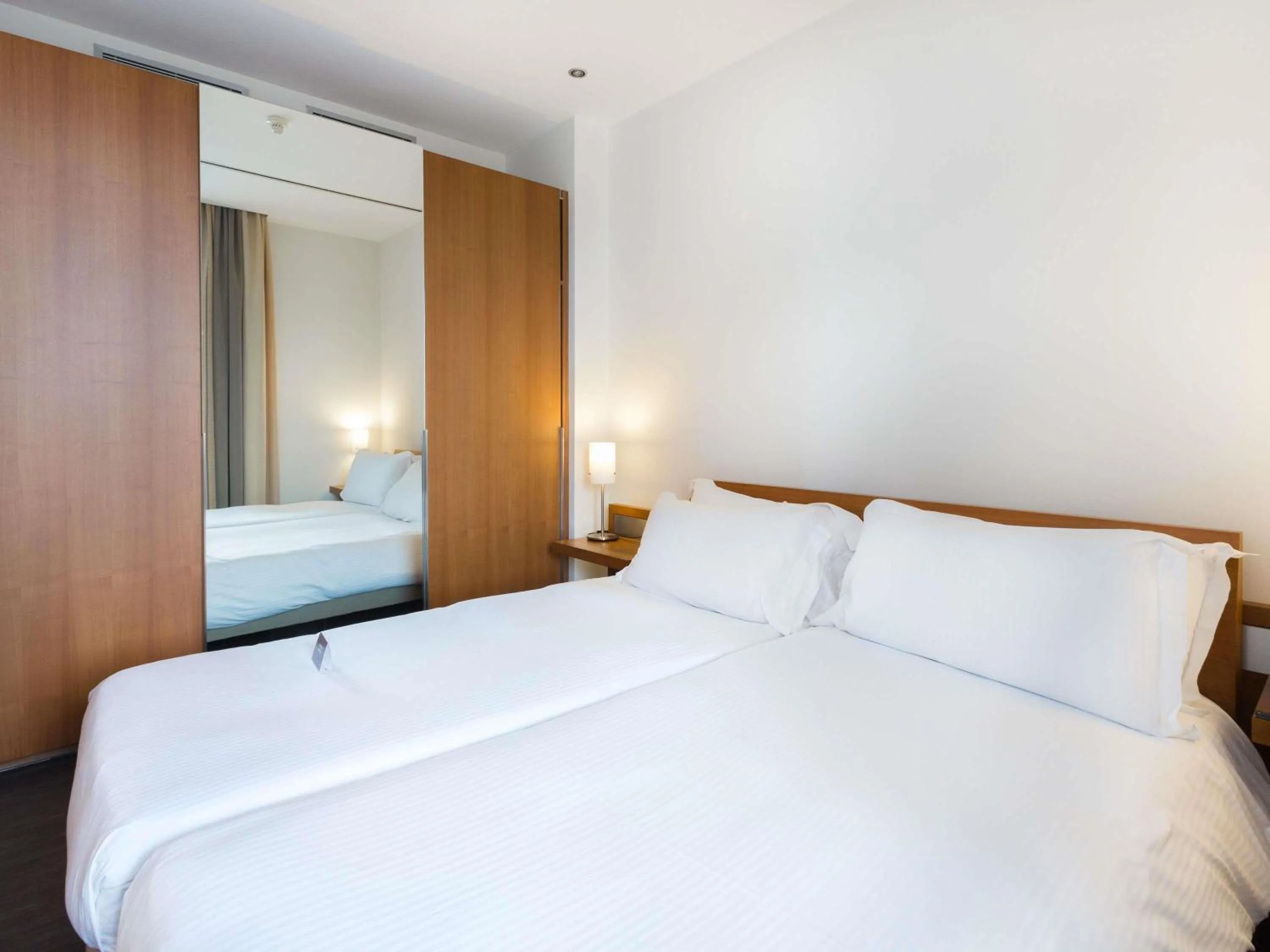 Bedroom, Bed in Pullman Eindhoven Cocagne