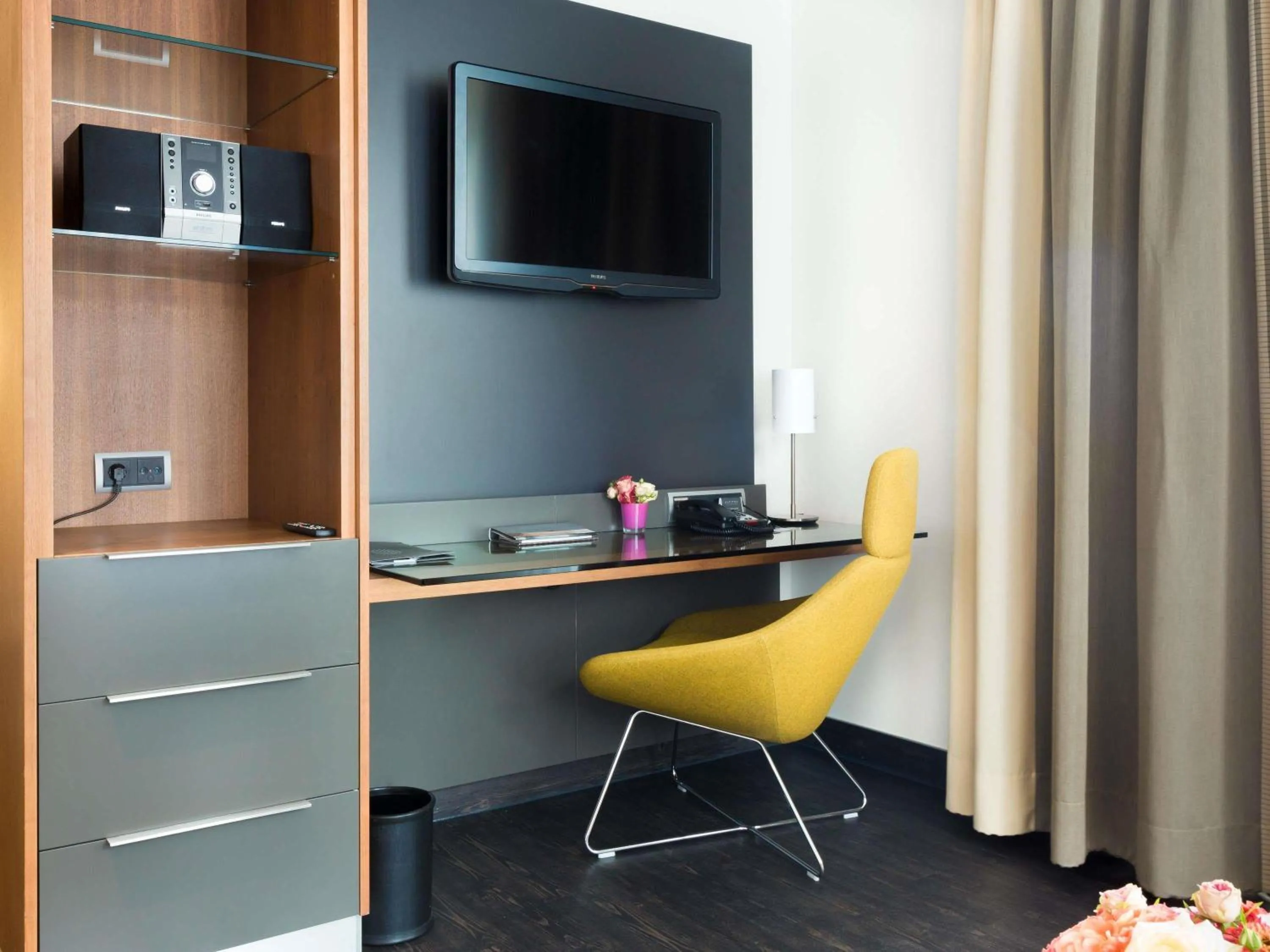 Bedroom in Pullman Eindhoven Cocagne