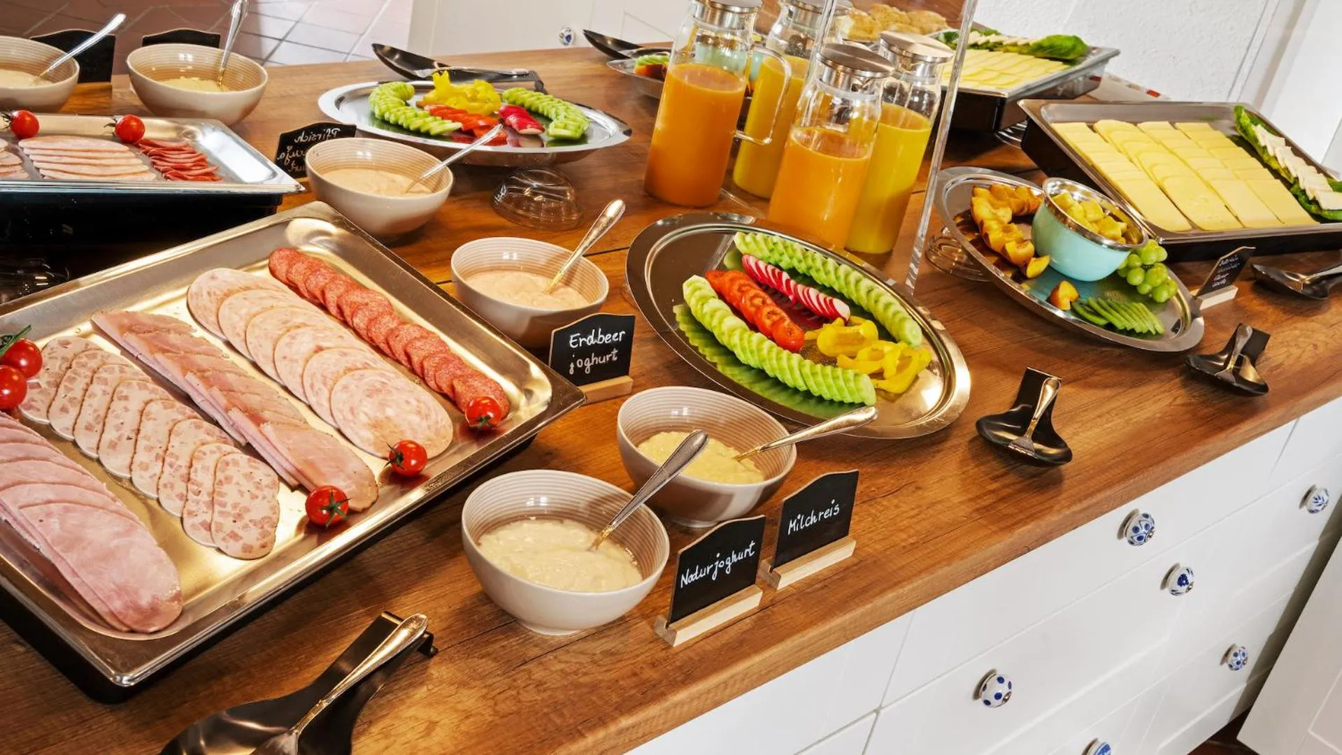 Food and drinks in Hotel Deichinsel