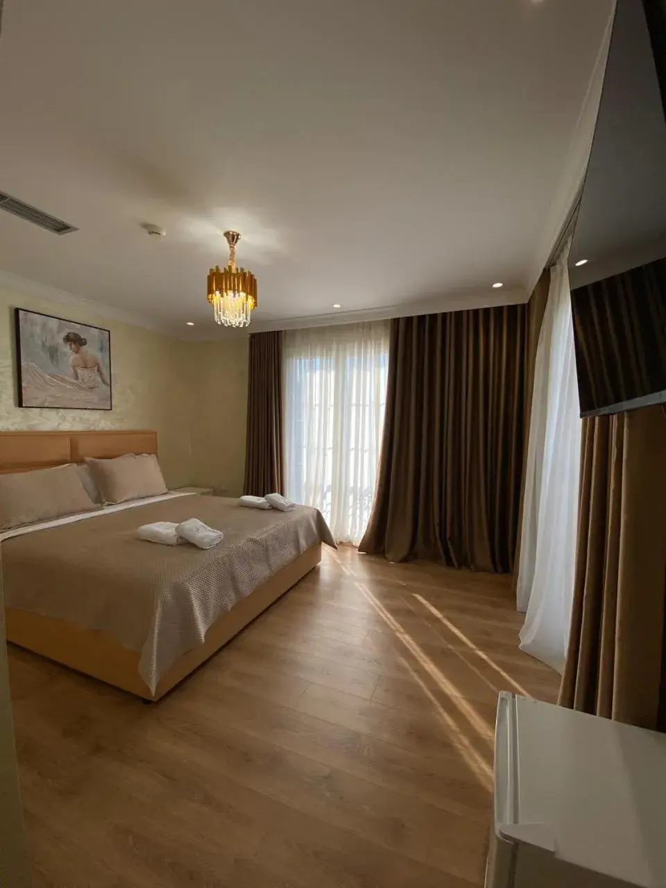 Standard Family Room in Hotel Eiffel Standard Family Room in Hotel Eiffel