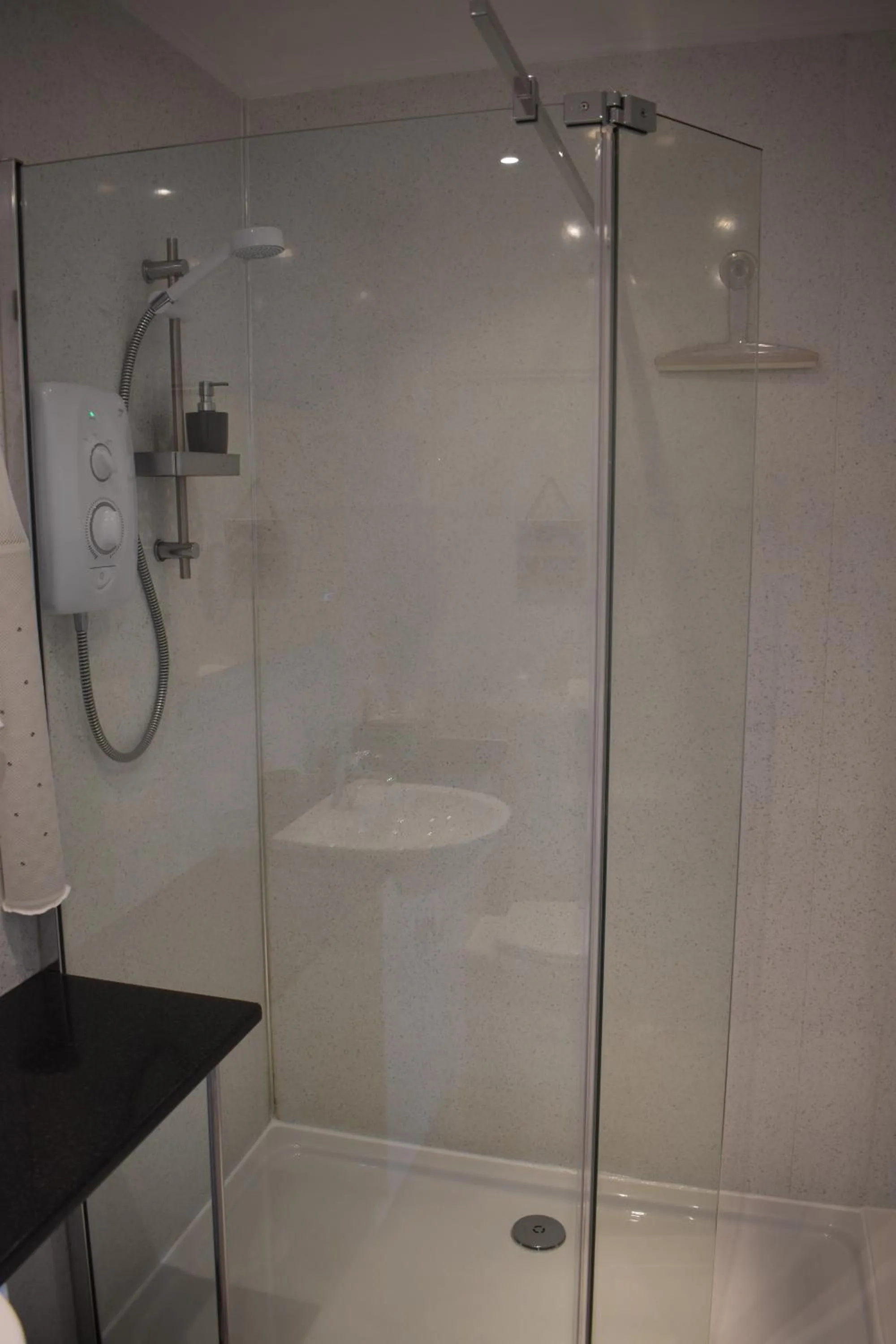 Bathroom in Acorn Lodge