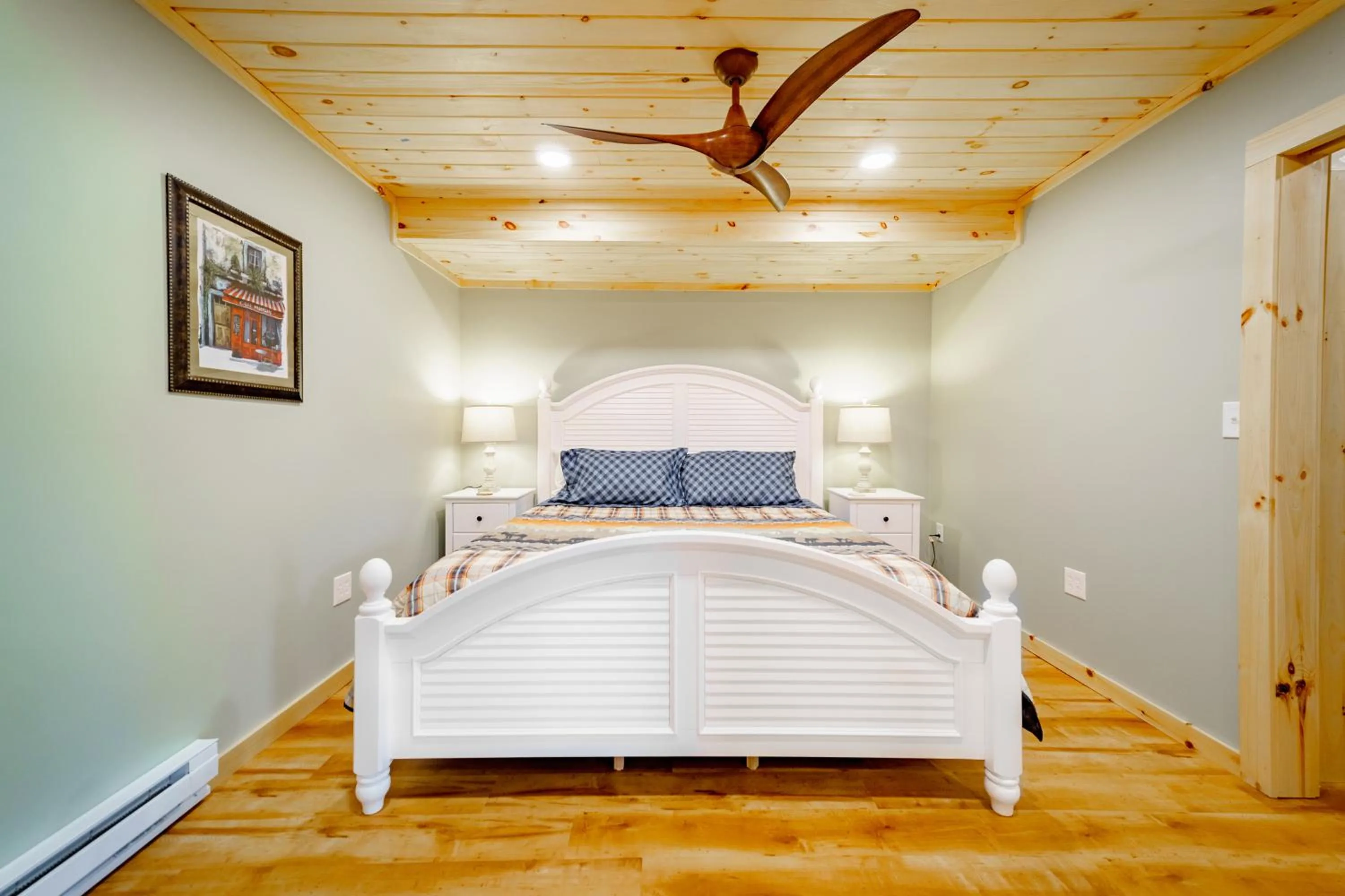 Bed in Adirondack Alpine Cabin with Hot Tub, Near Whiteface, Lake Placid, Game Rm, Fenced Yard, Views