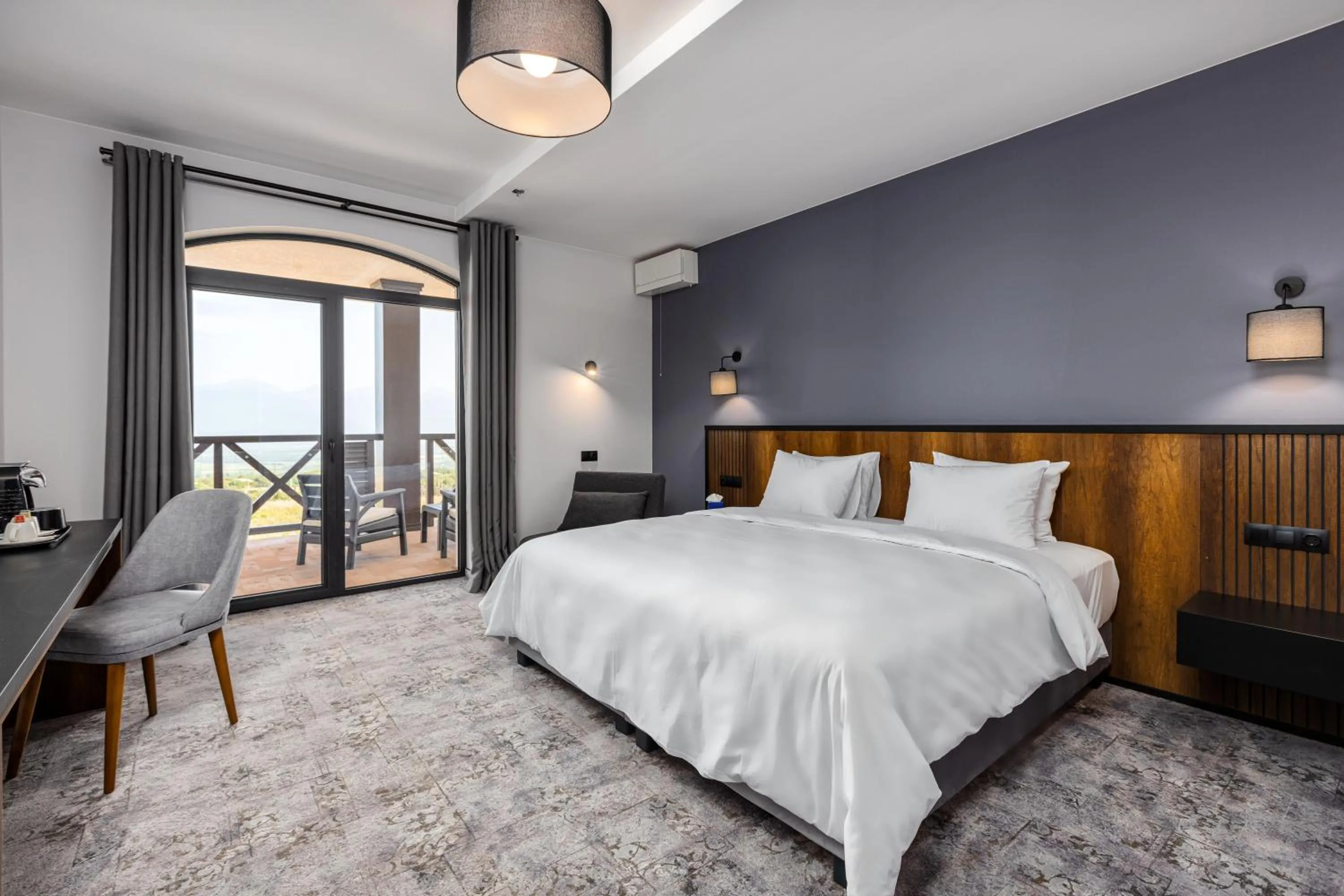 Bed in Hotel Qvevrebi